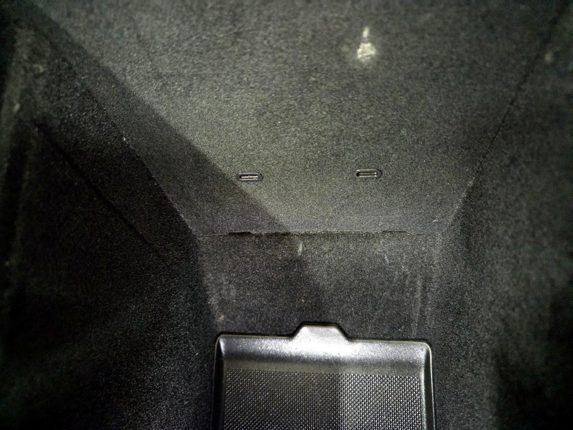 Thumbnail: 2022 Tesla Model 3 - 17