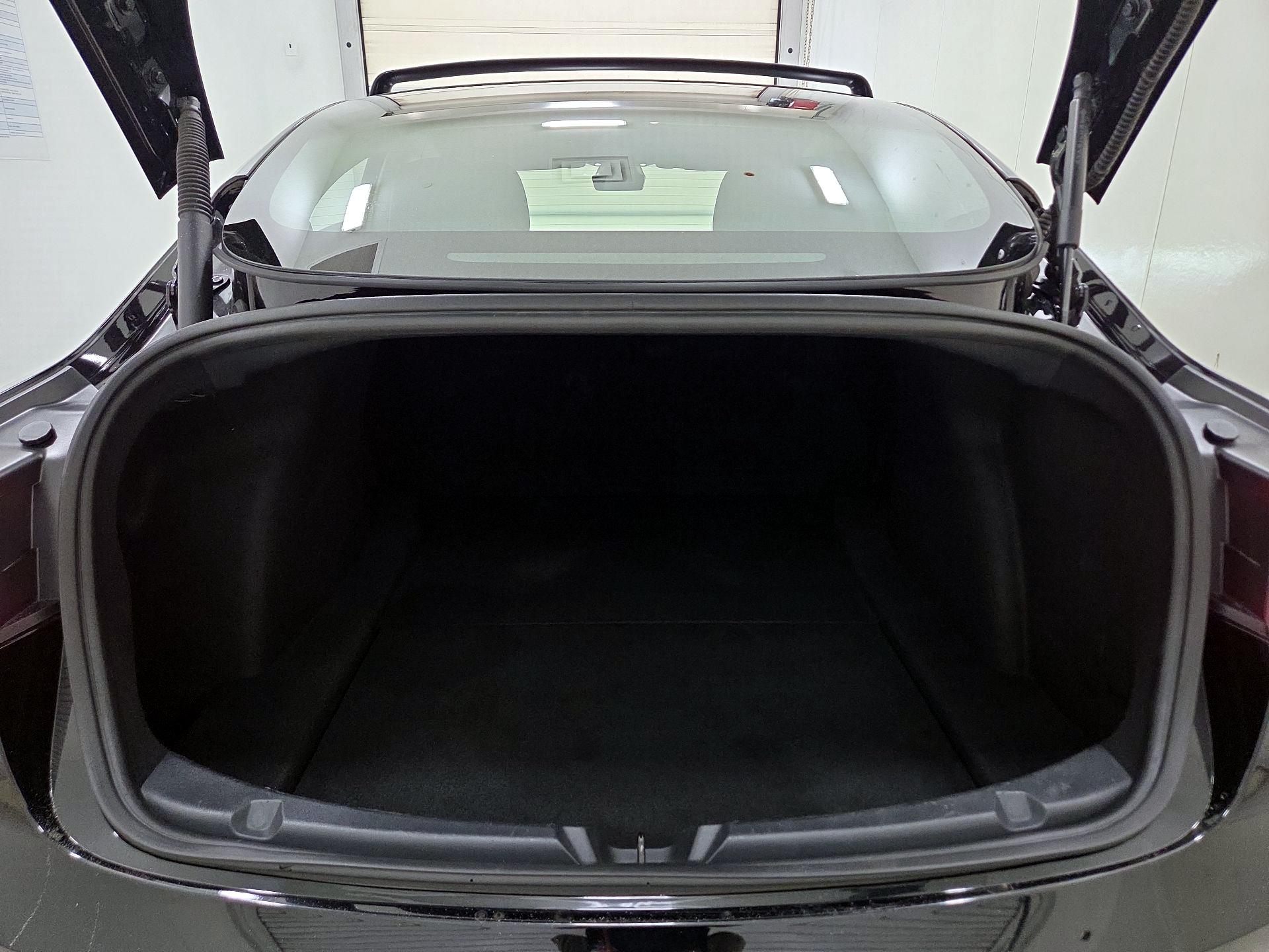 Thumbnail: 2022 Tesla Model 3 - 19
