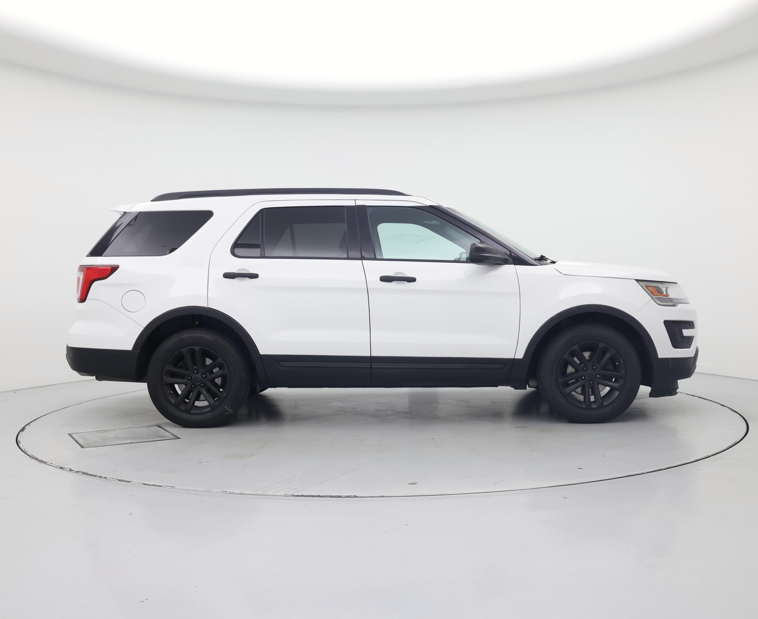 Thumbnail: 2017 Ford Explorer - 7