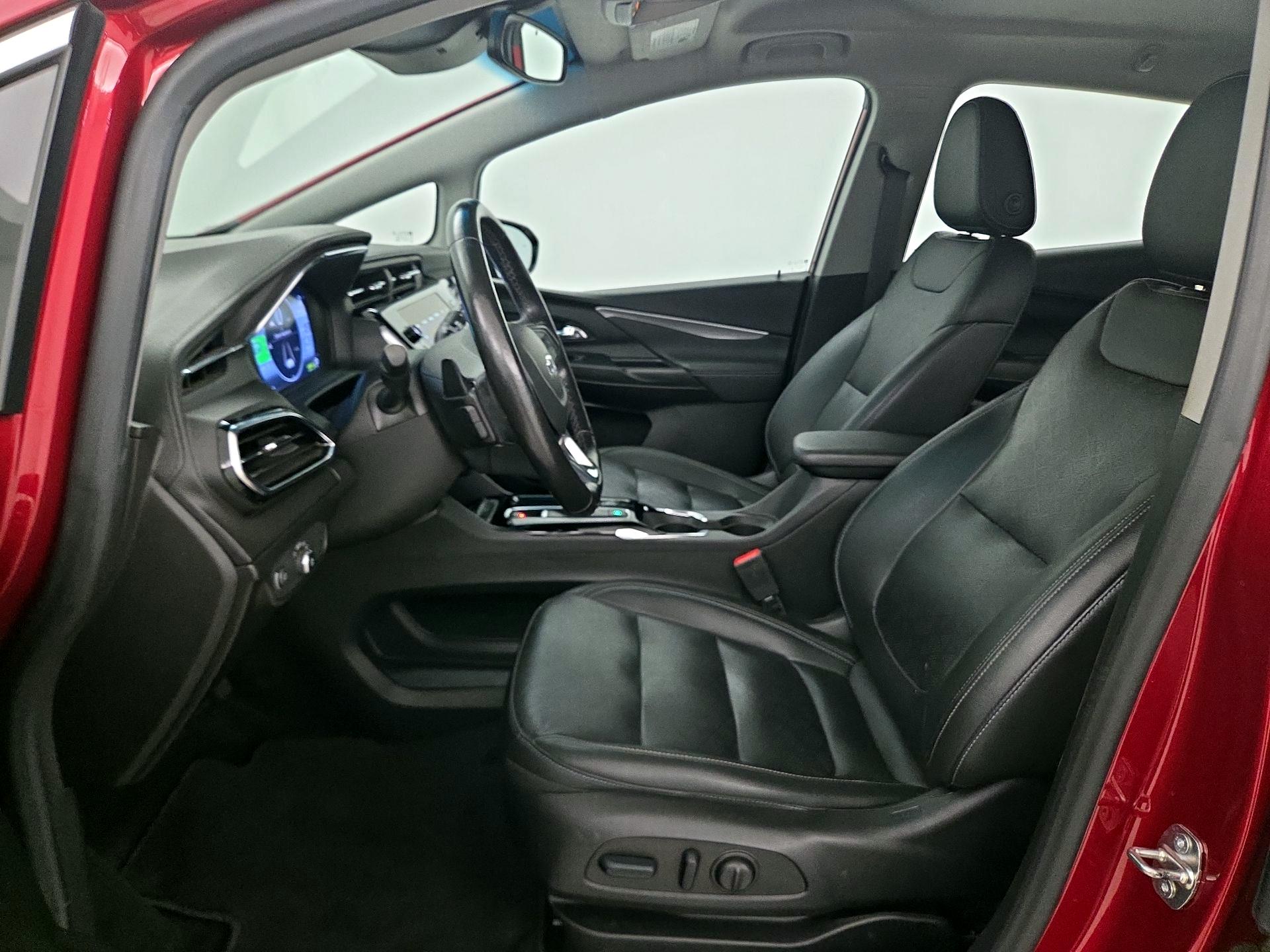 Thumbnail: 2023 Chevrolet Bolt EV - 11