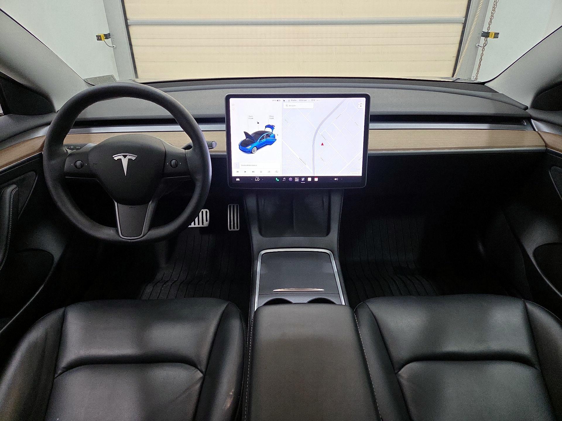 Thumbnail: 2021 Tesla Model 3 - 9