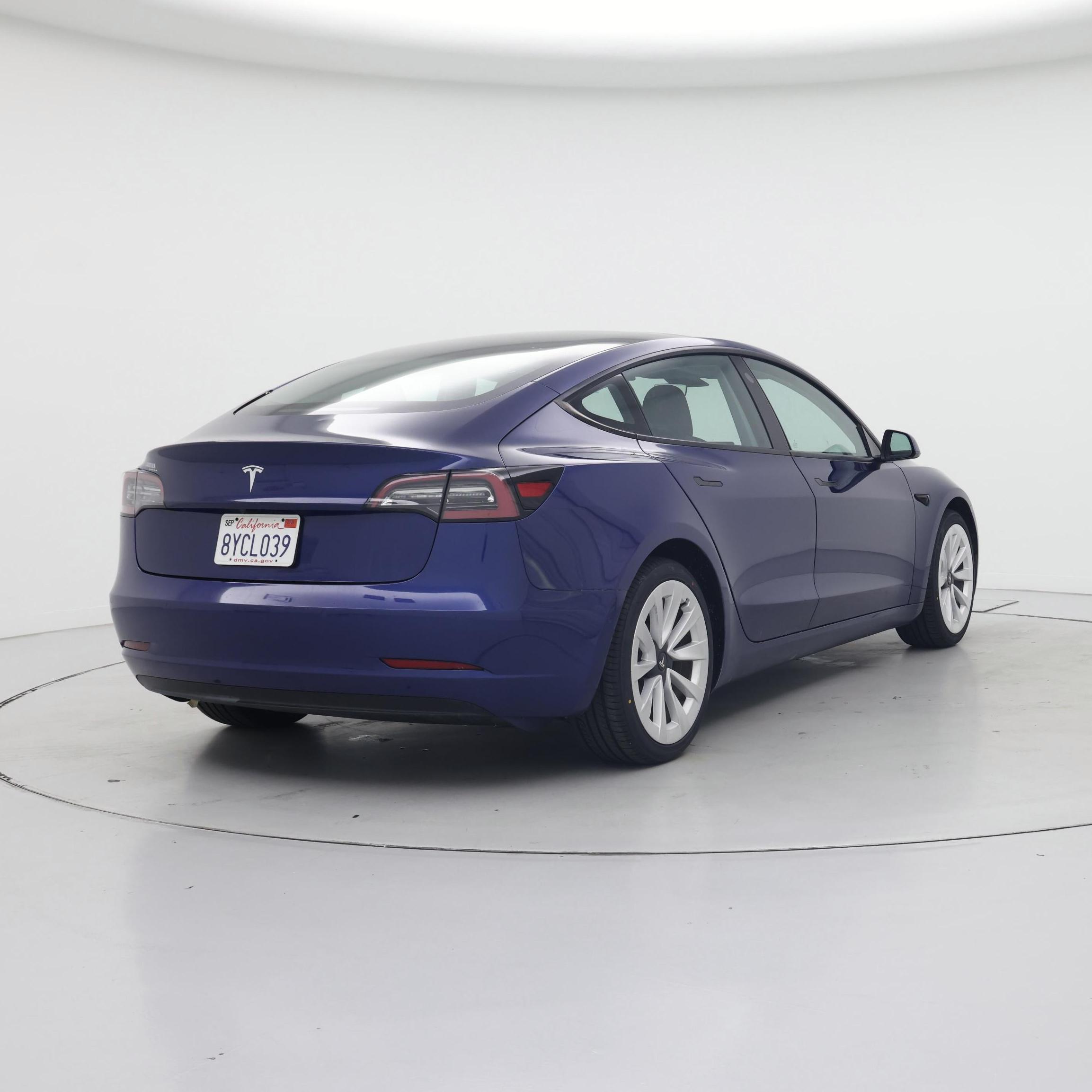 Thumbnail: 2021 Tesla Model 3 - 8