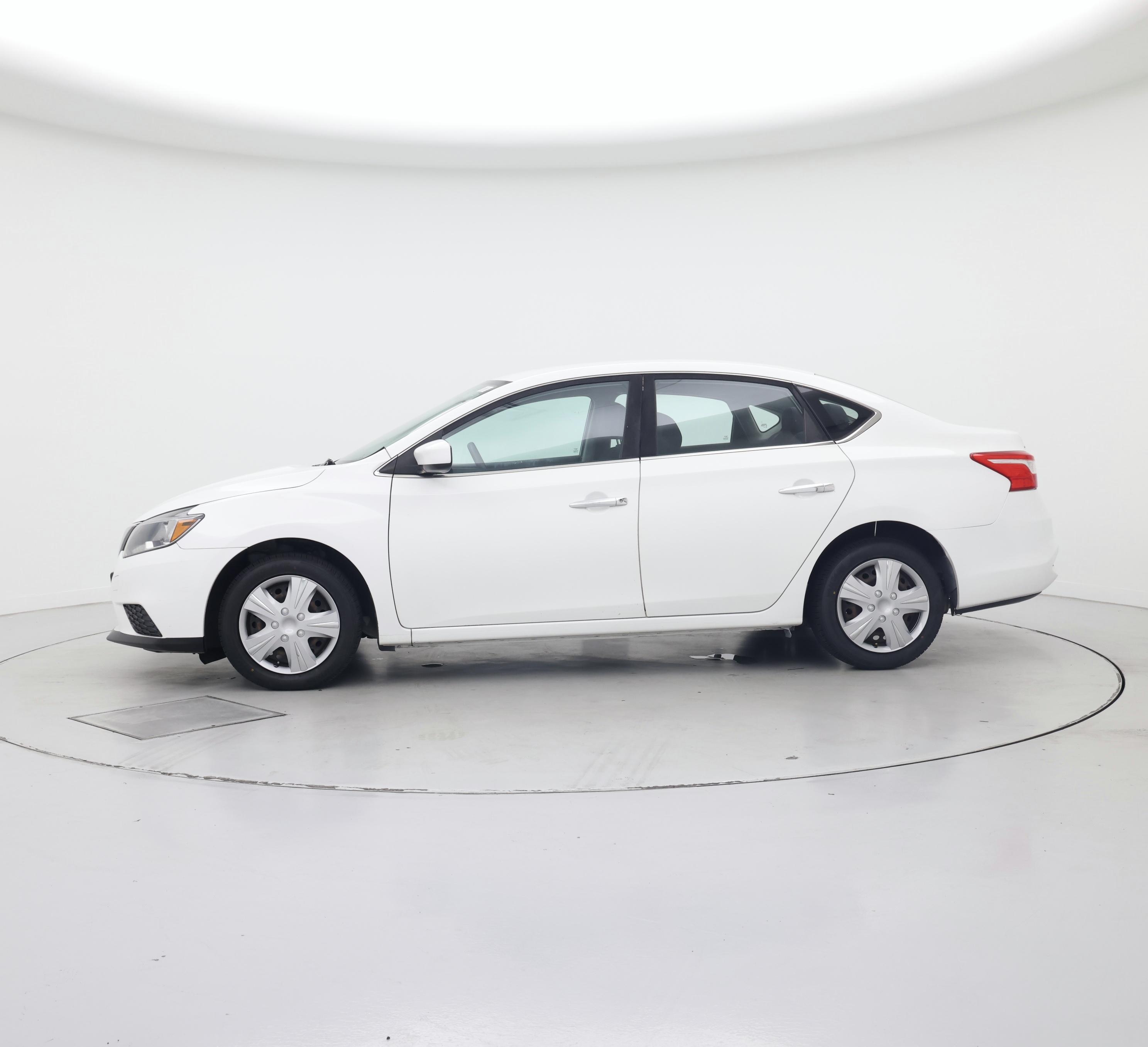Thumbnail: 2017 Nissan Sentra - 3