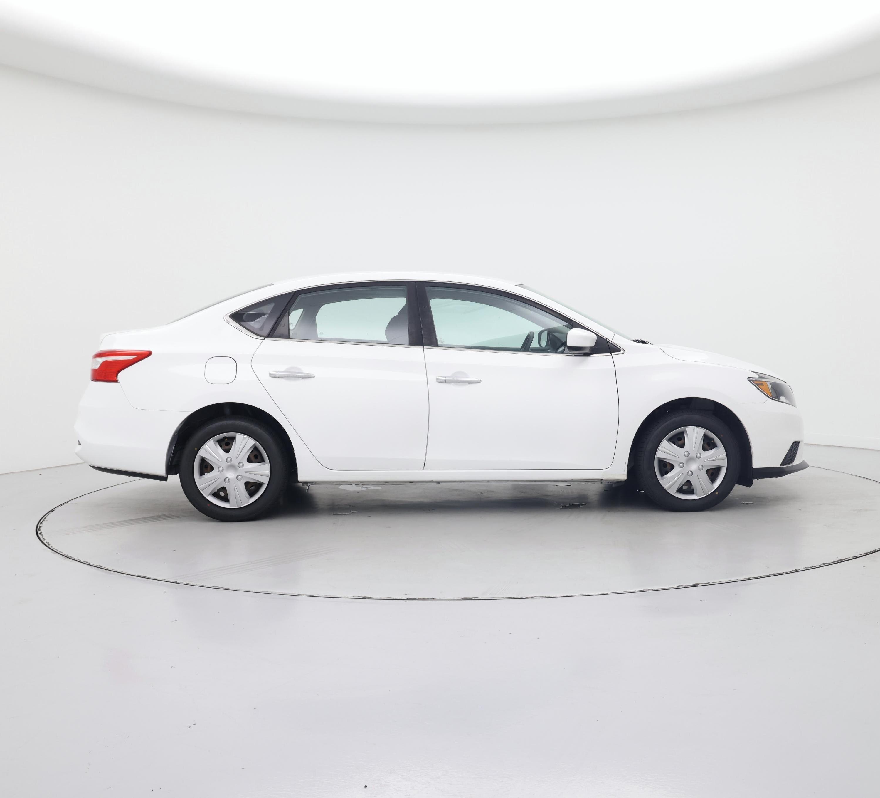 Thumbnail: 2017 Nissan Sentra - 7