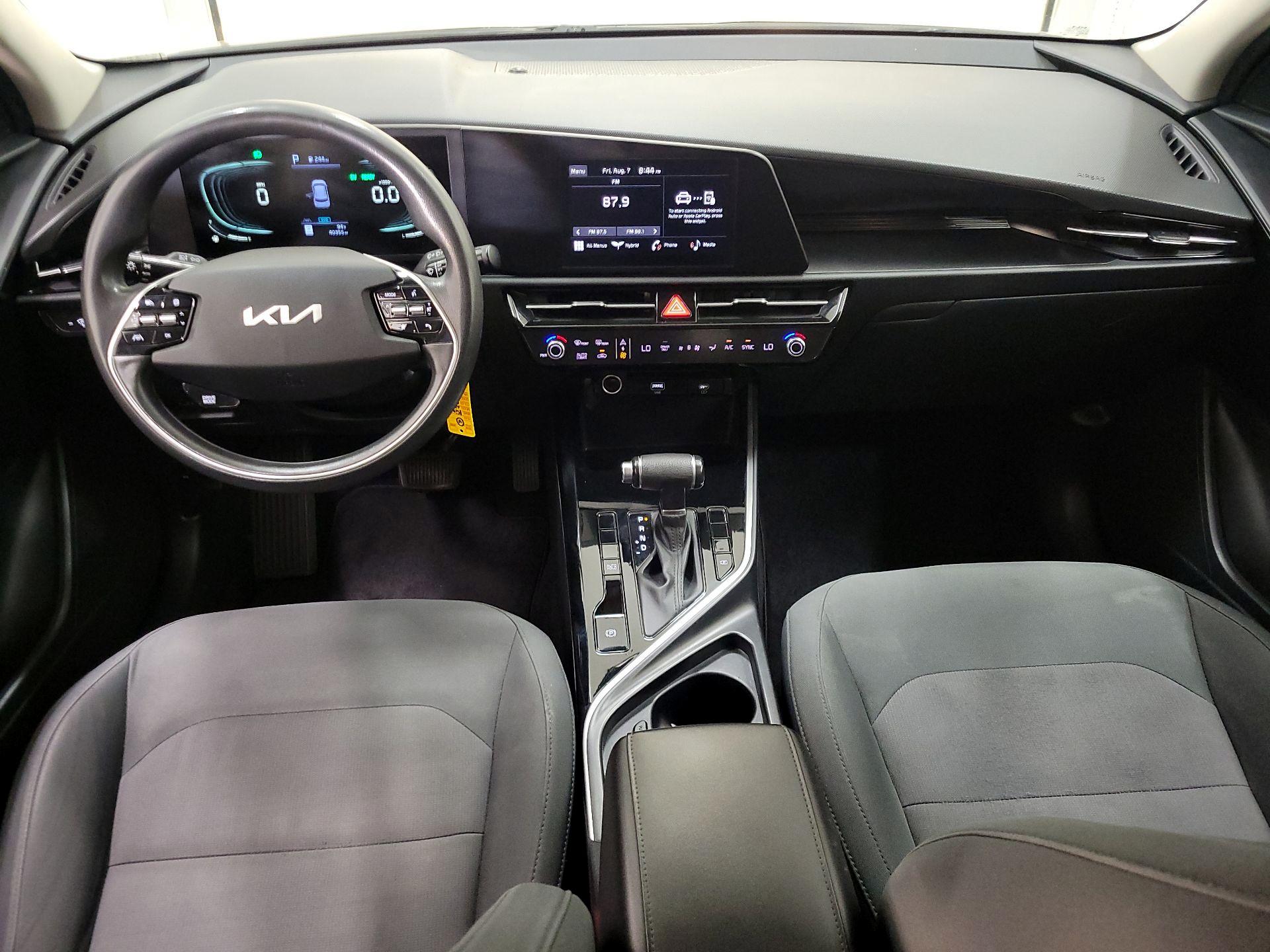 Thumbnail: 2023 Kia Niro - 9