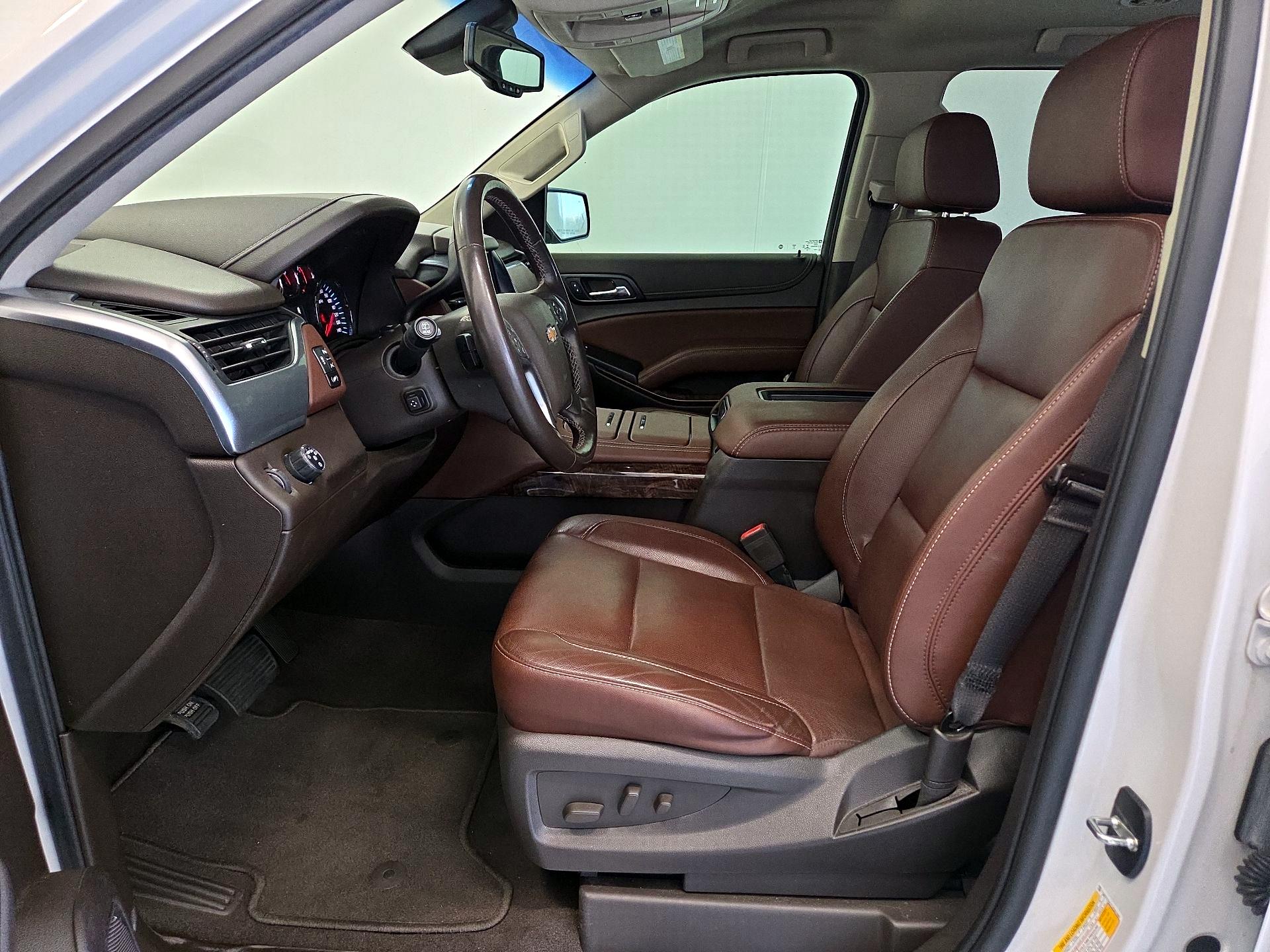 Thumbnail: 2020 Chevrolet Tahoe - 11