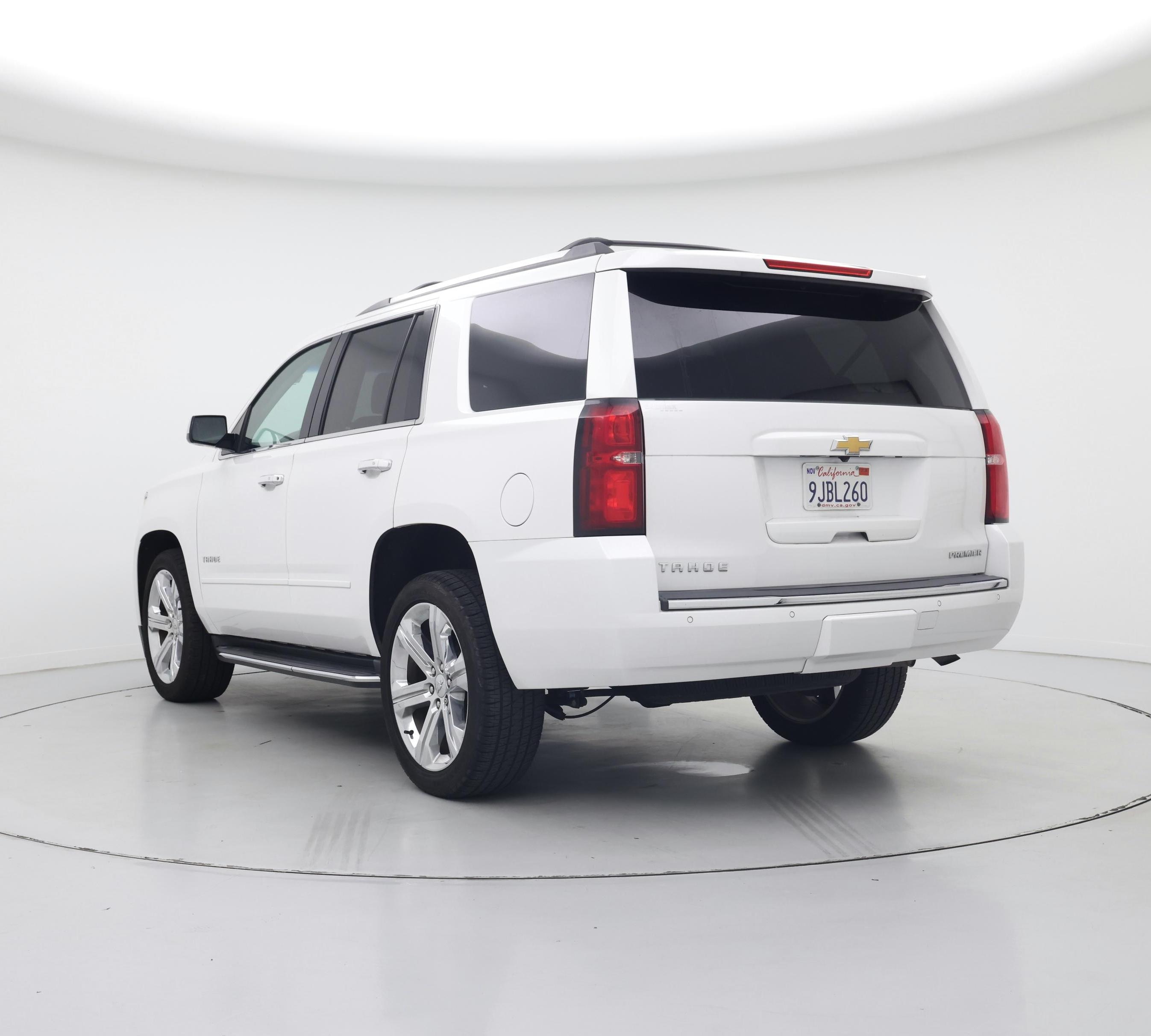 Thumbnail: 2020 Chevrolet Tahoe - 2