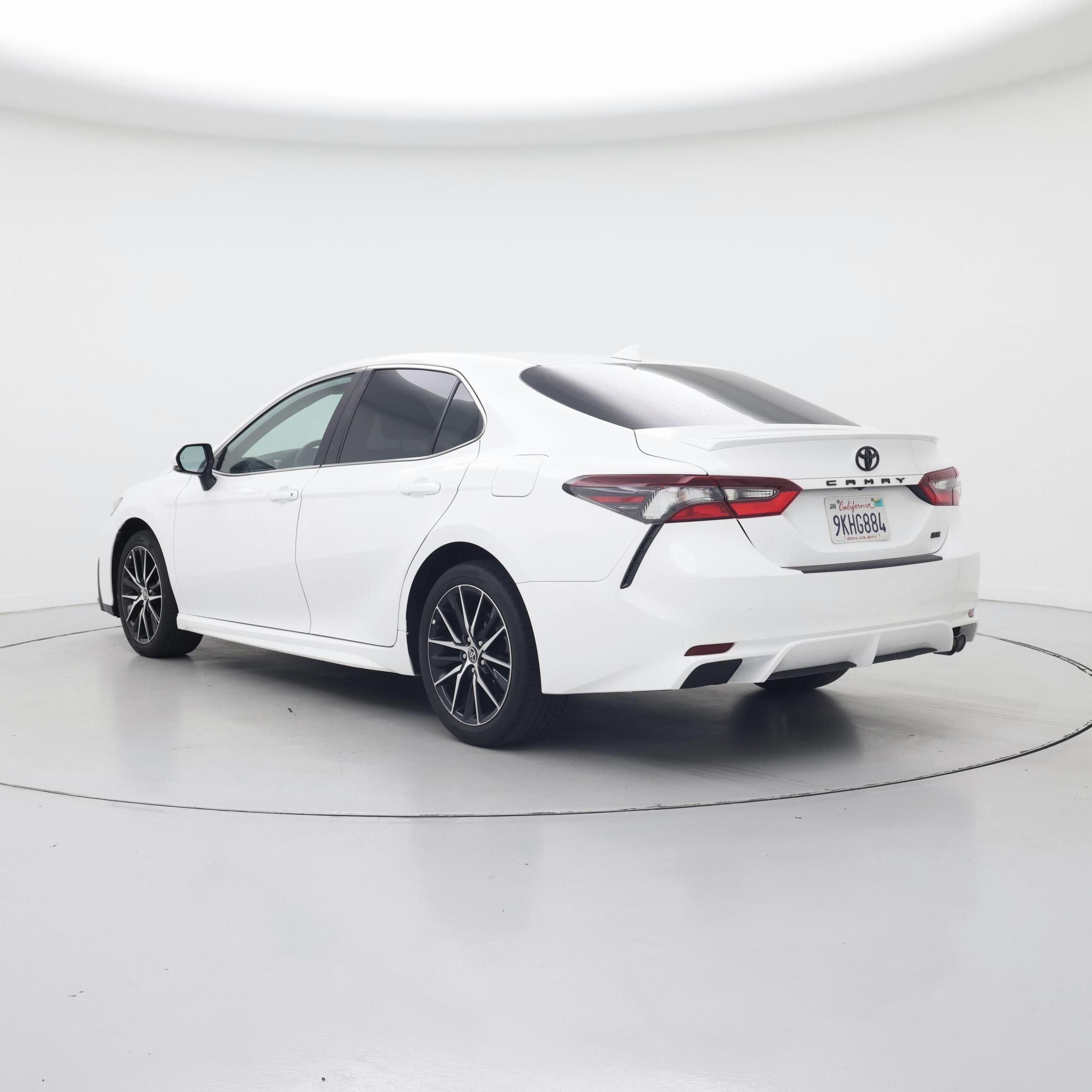 Thumbnail: 2024 Toyota Camry - 2