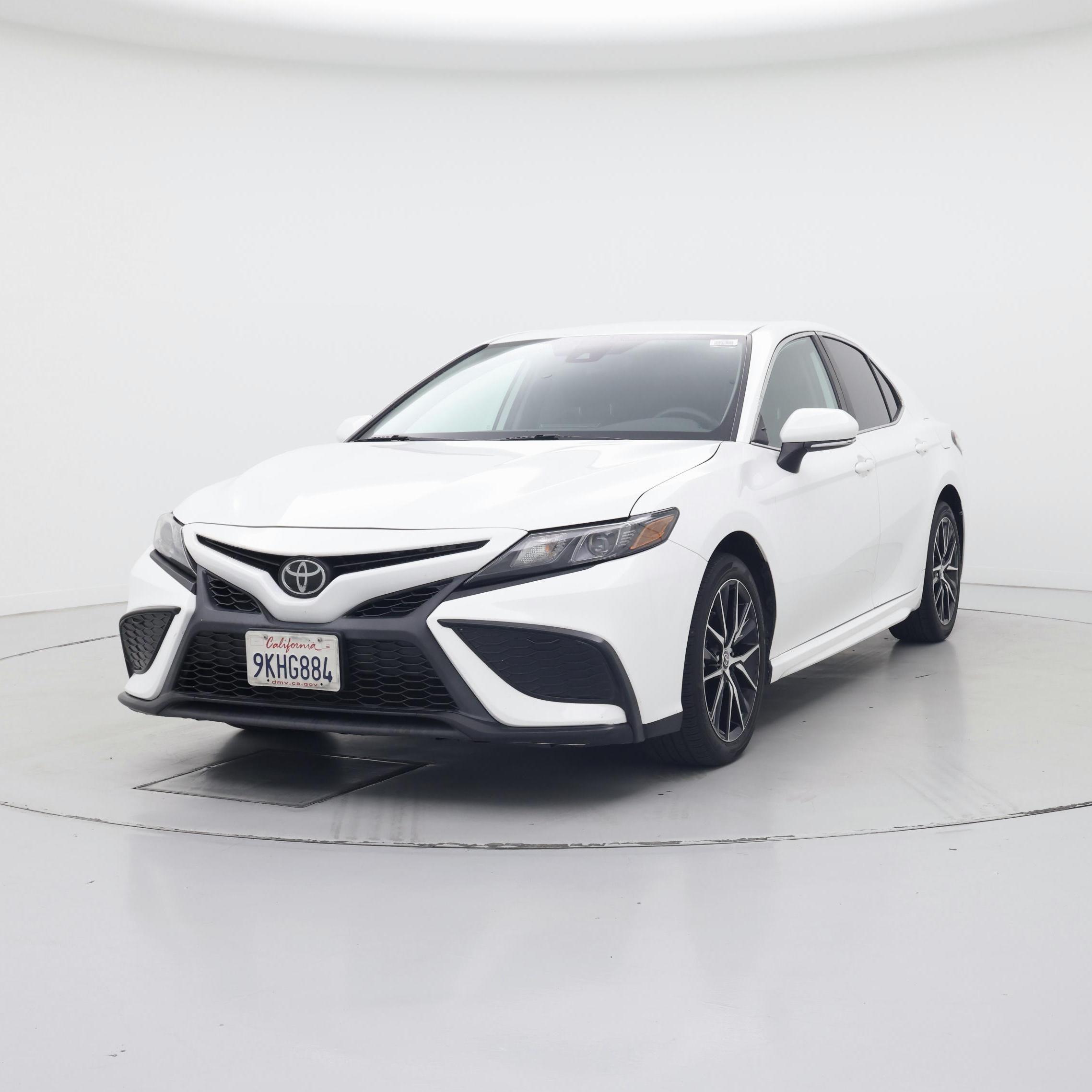Thumbnail: 2024 Toyota Camry - 4