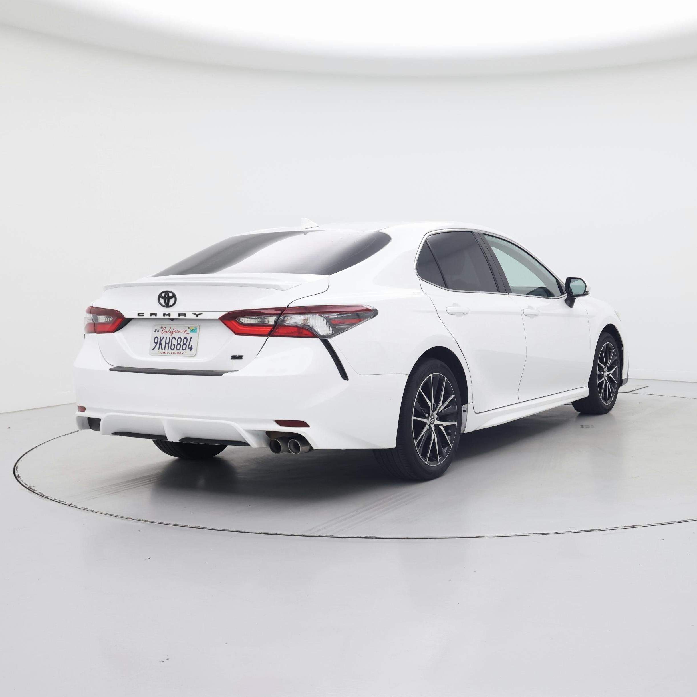 Thumbnail: 2024 Toyota Camry - 8