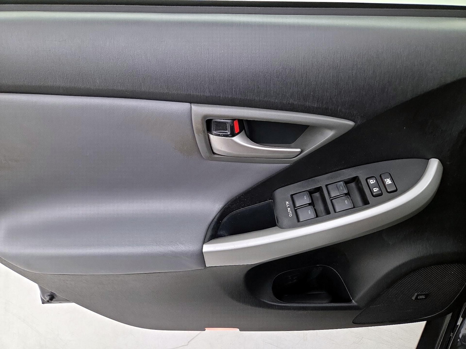 2014 Toyota Prius Four - Photo 13