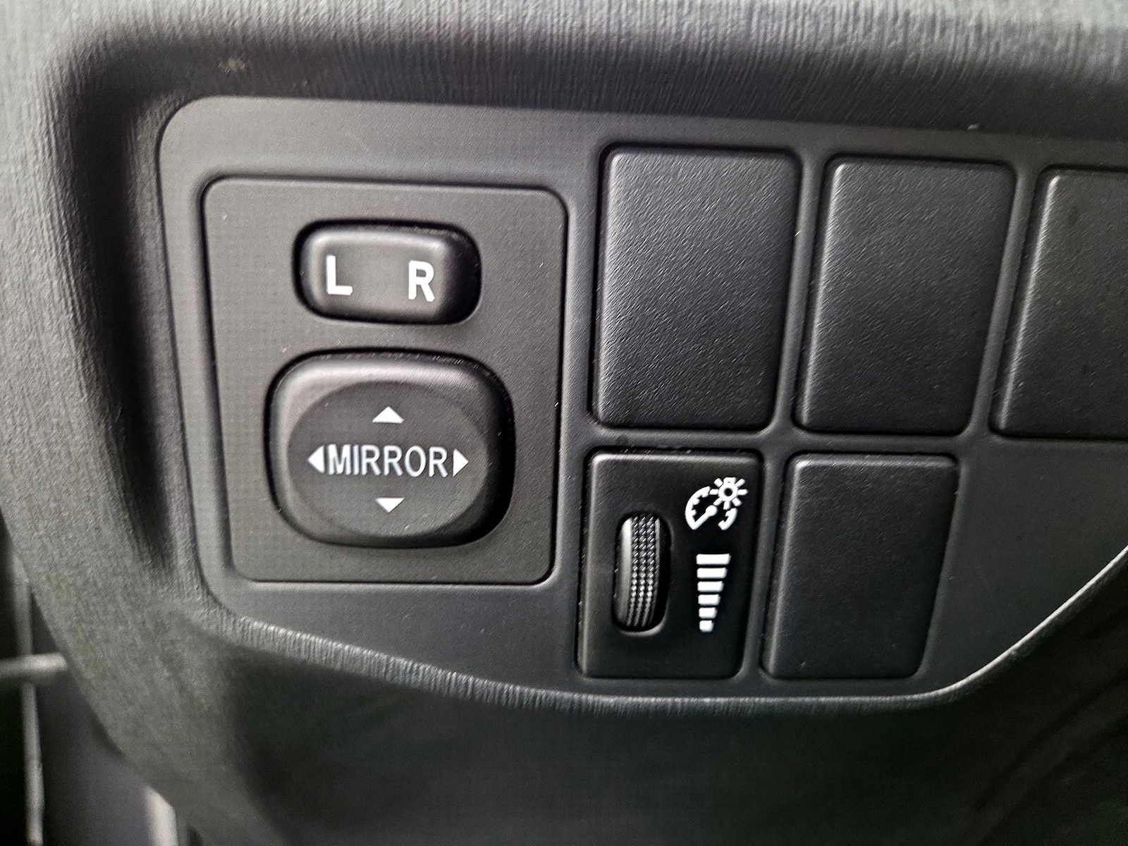 2014 Toyota Prius Four - Photo 14