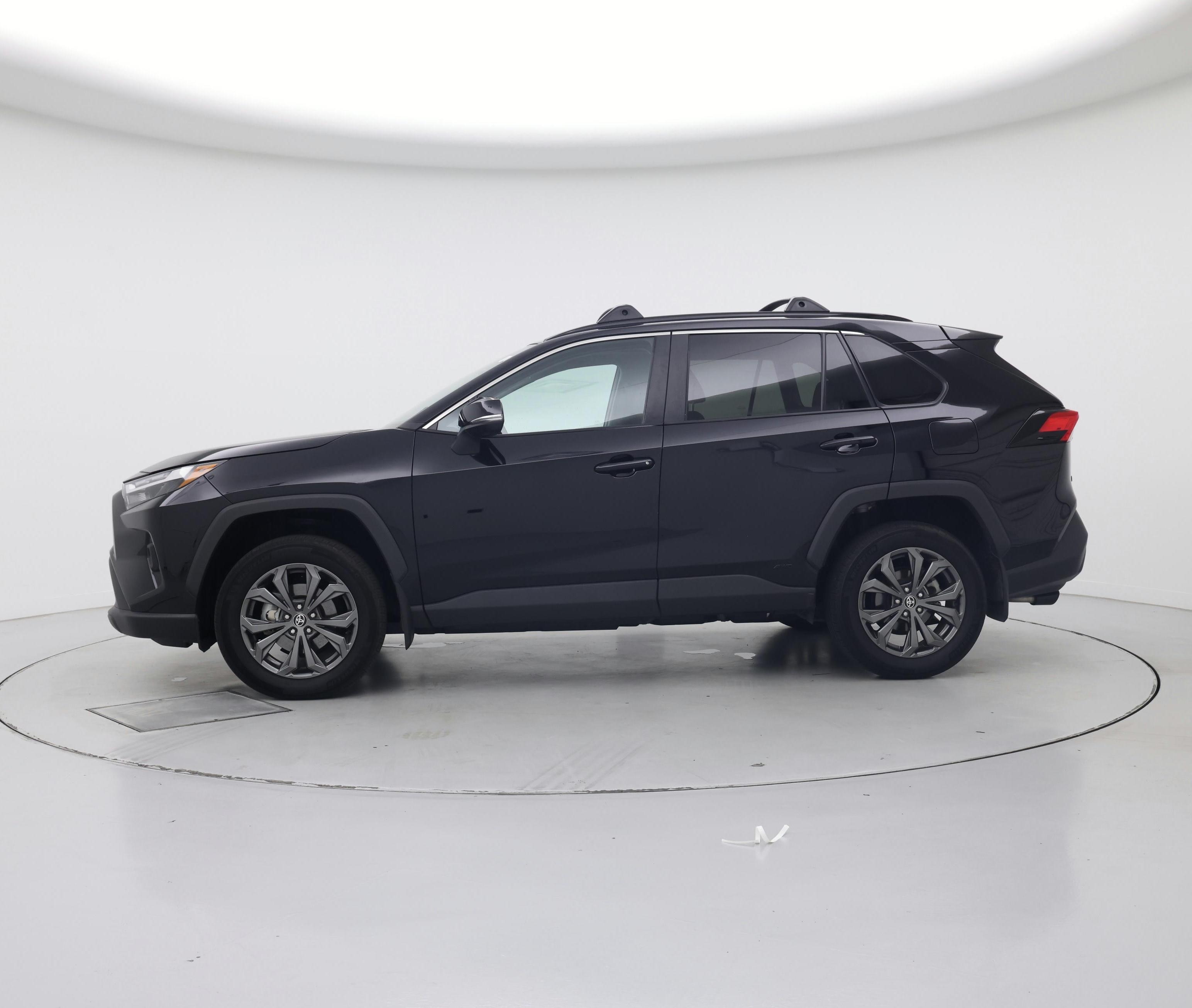 Thumbnail: 2024 Toyota RAV4 - 3