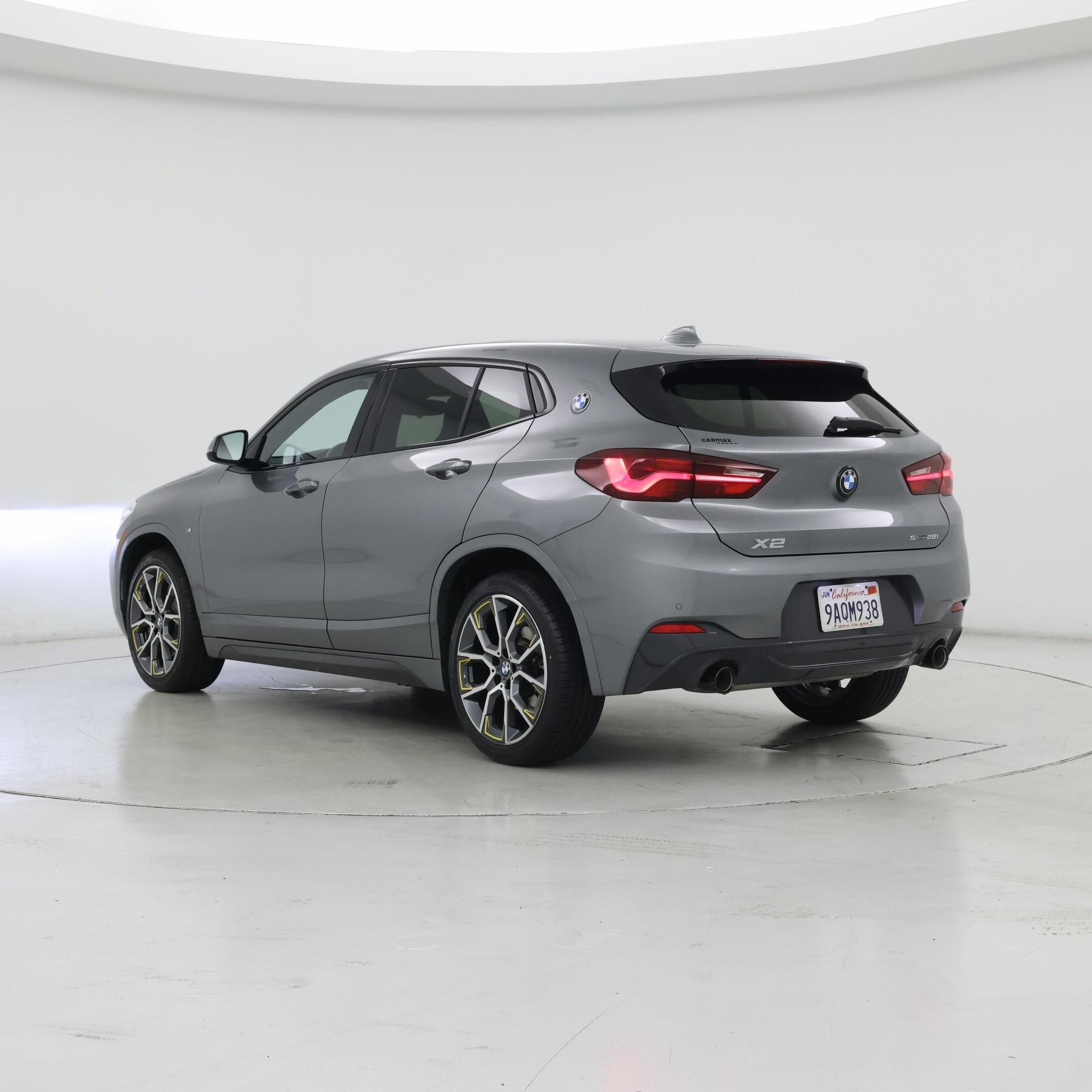 Thumbnail: 2023 BMW X2 - 2