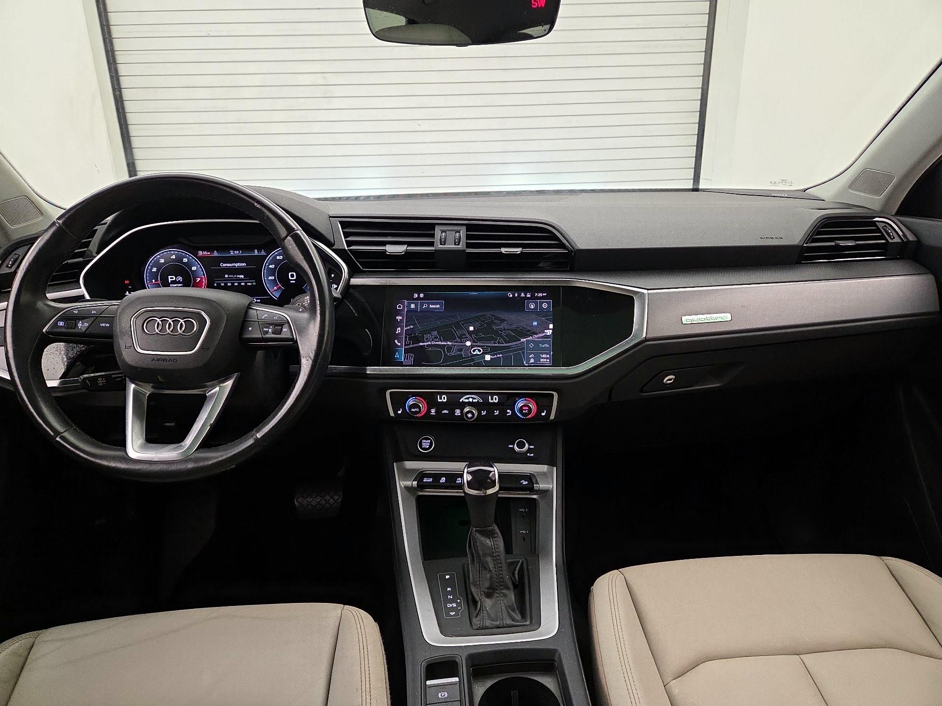 Thumbnail: 2022 Audi Q3 - 9