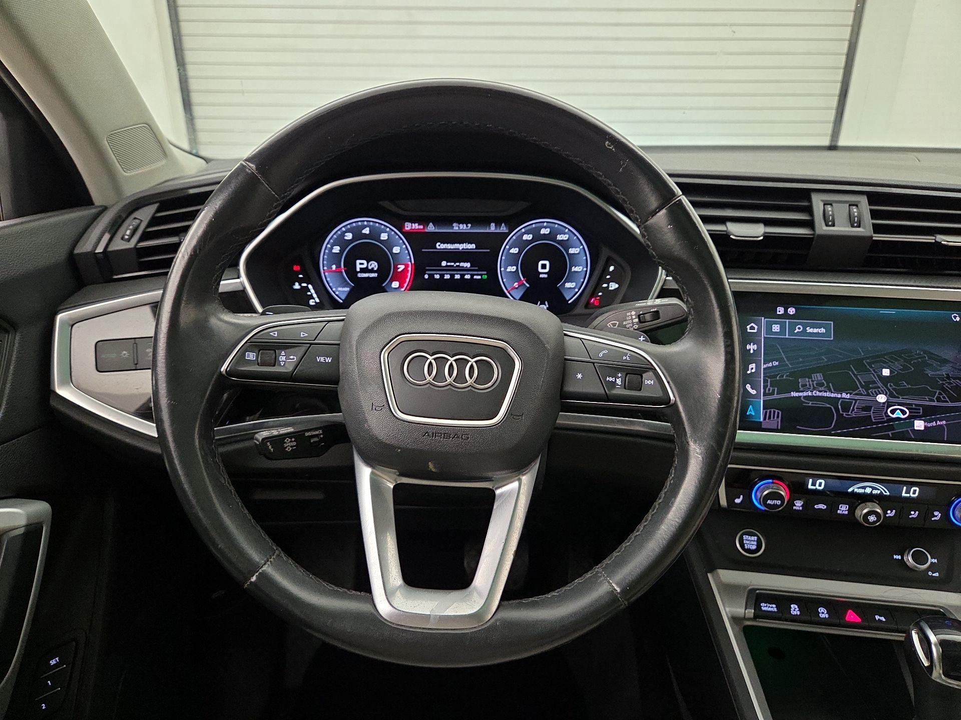 Thumbnail: 2022 Audi Q3 - 10