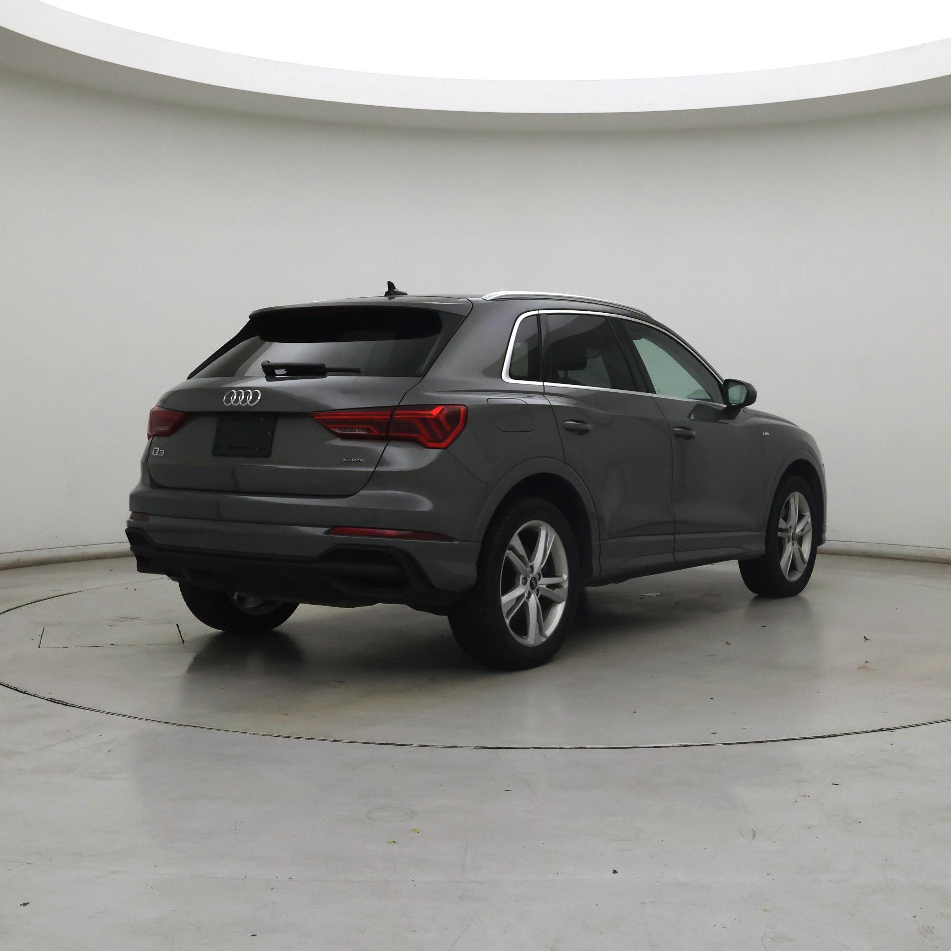 Thumbnail: 2022 Audi Q3 - 8