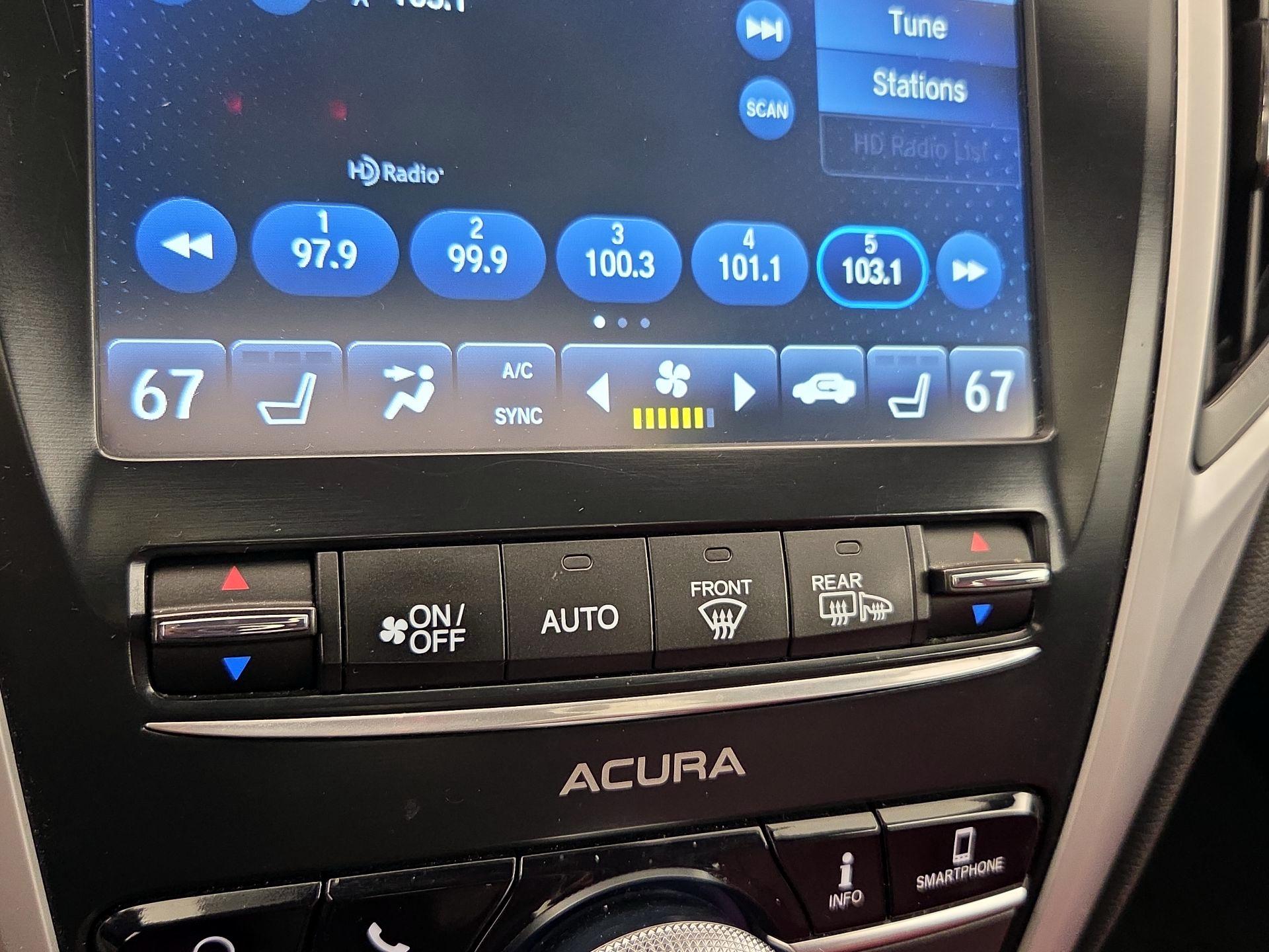 Thumbnail: 2019 Acura TLX - 17