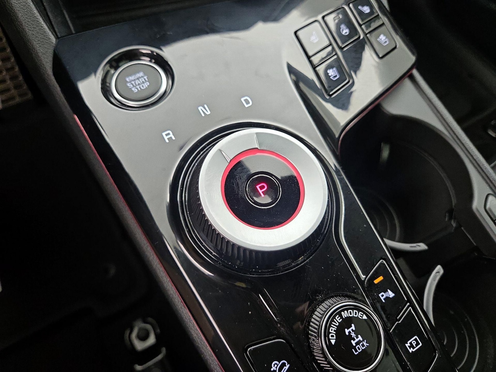 2025 Kia Sportage X-Line Prestige - Photo 19