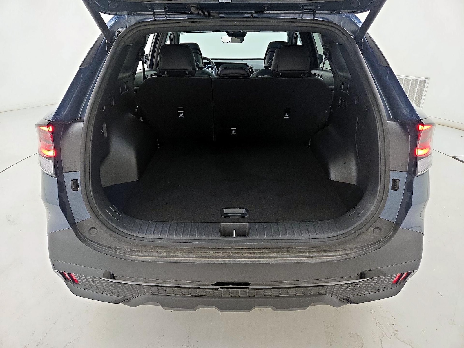 2025 Kia Sportage X-Line Prestige - Photo 23