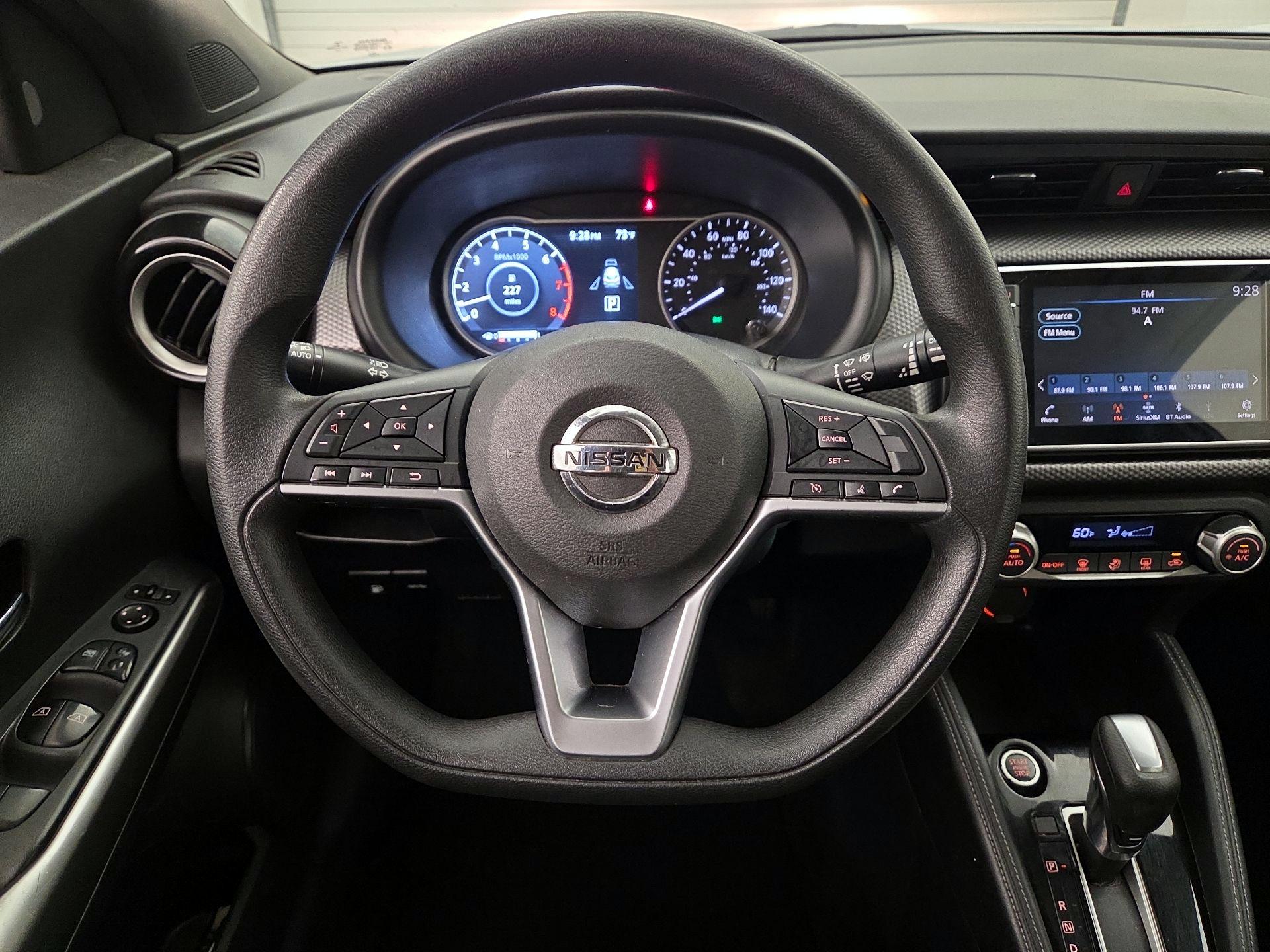 Thumbnail: 2019 Nissan Kicks - 10