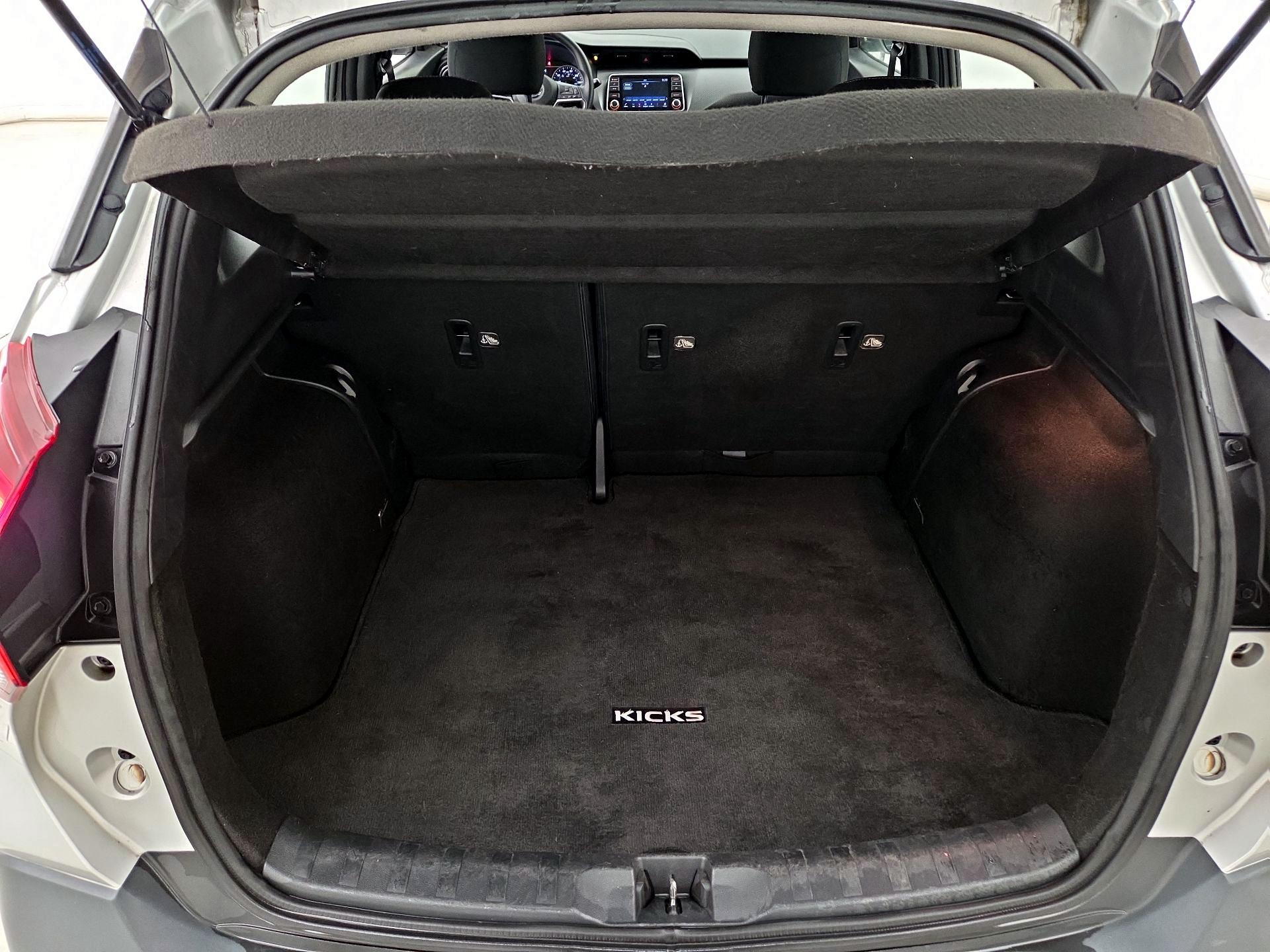 Thumbnail: 2019 Nissan Kicks - 20
