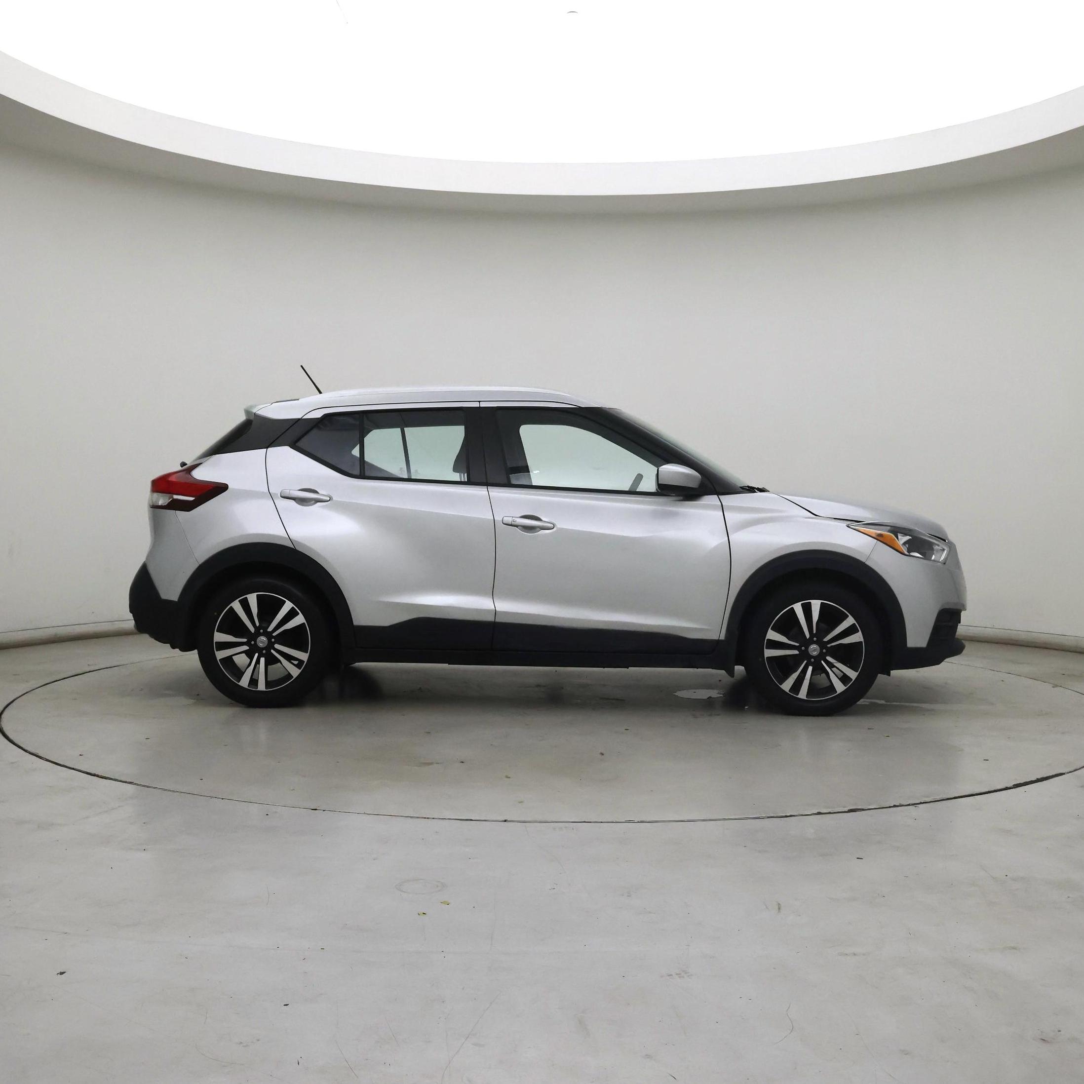 Thumbnail: 2019 Nissan Kicks - 7