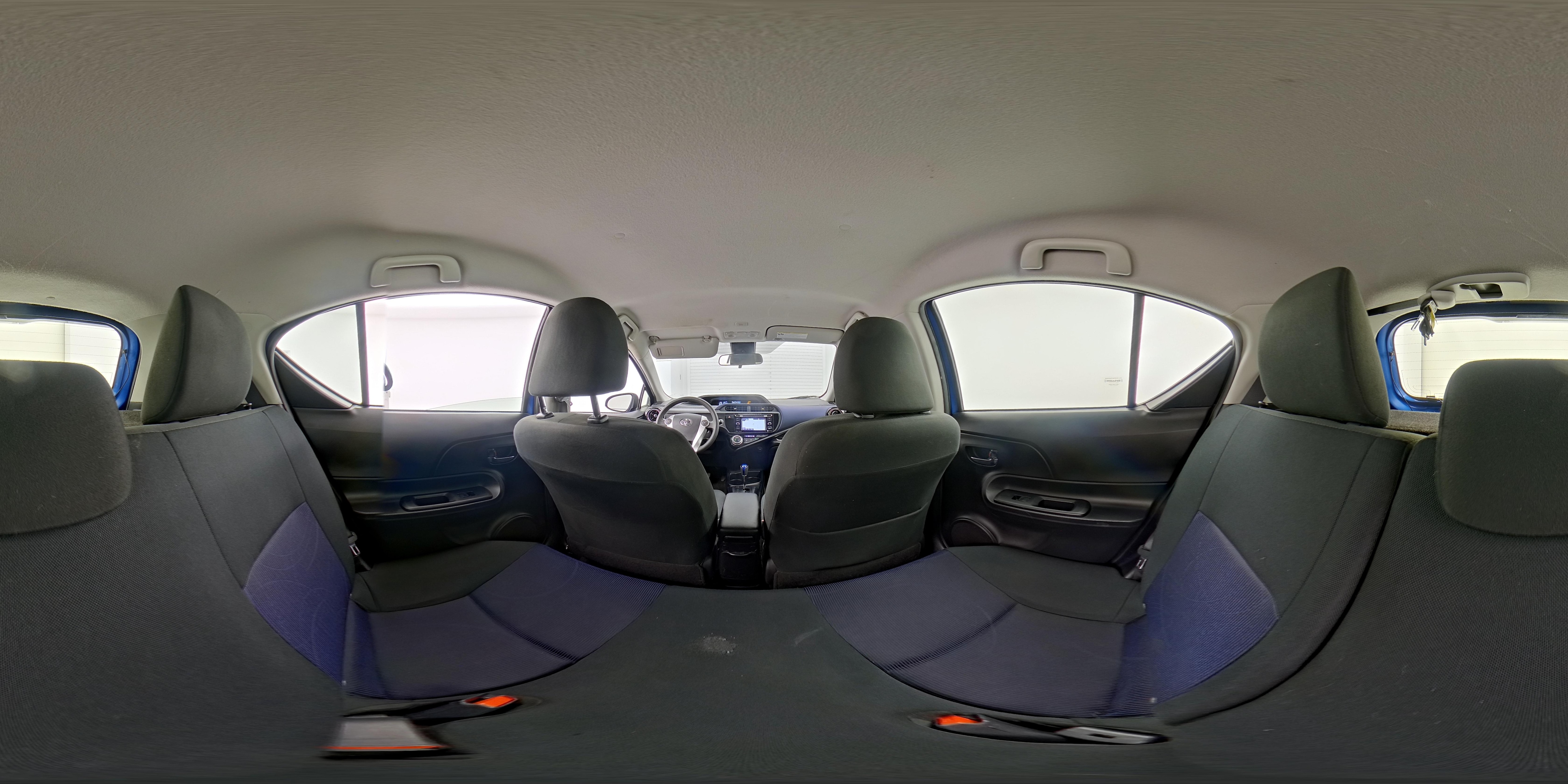 2017 Toyota Prius c Three - Photo 25