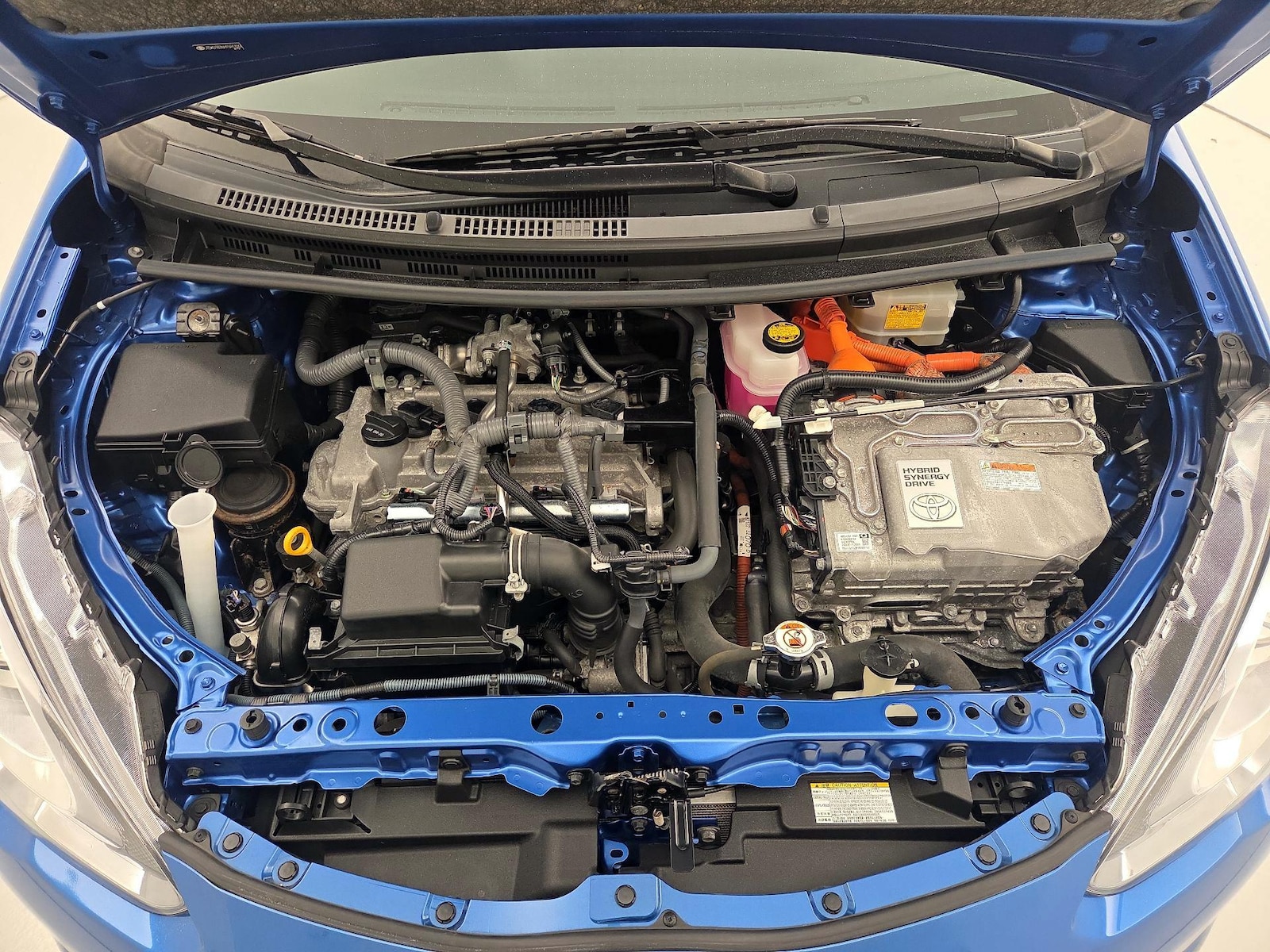 2017 Toyota Prius c Three - Photo 22