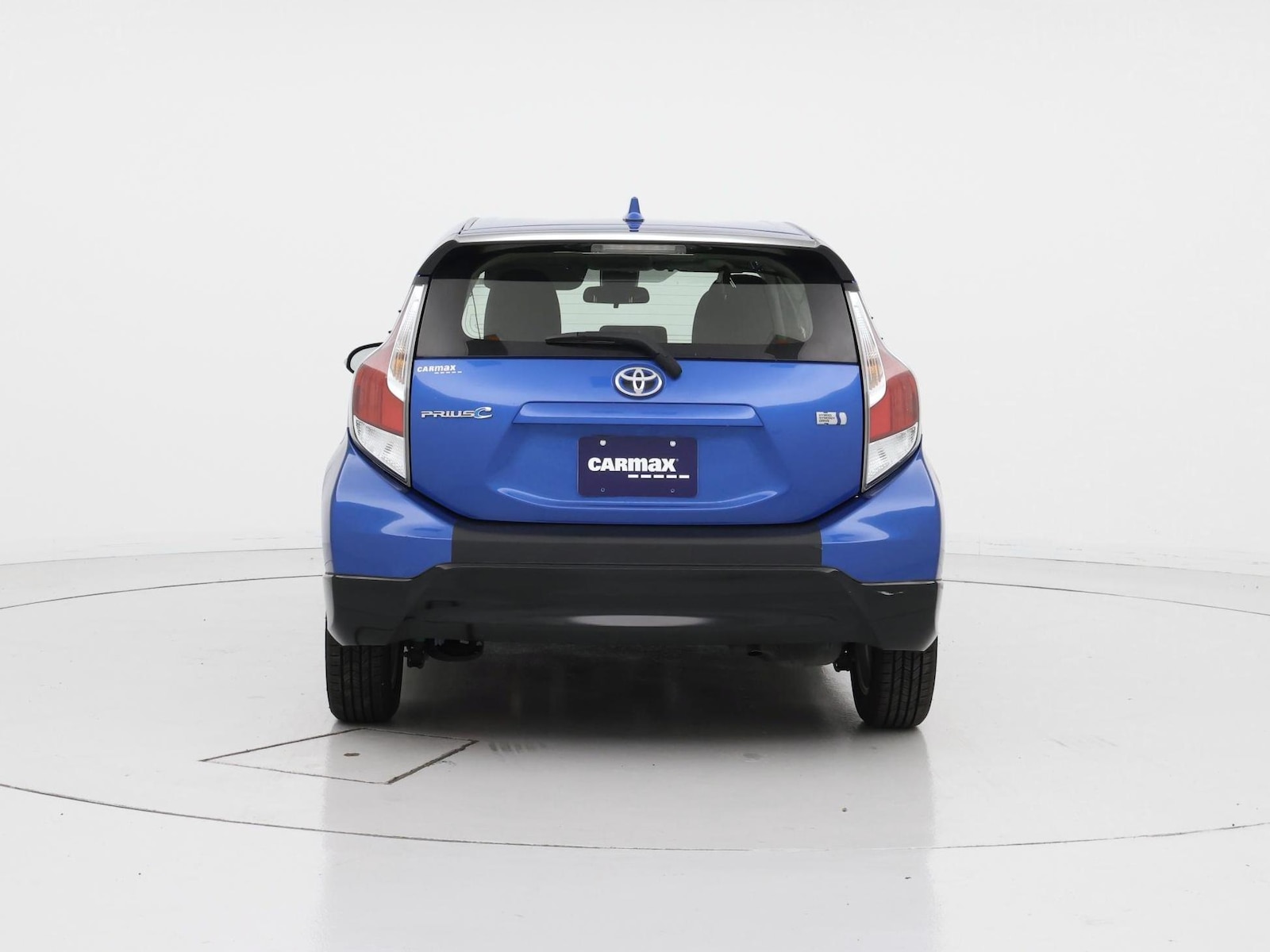 2017 Toyota Prius c Three - Photo 7