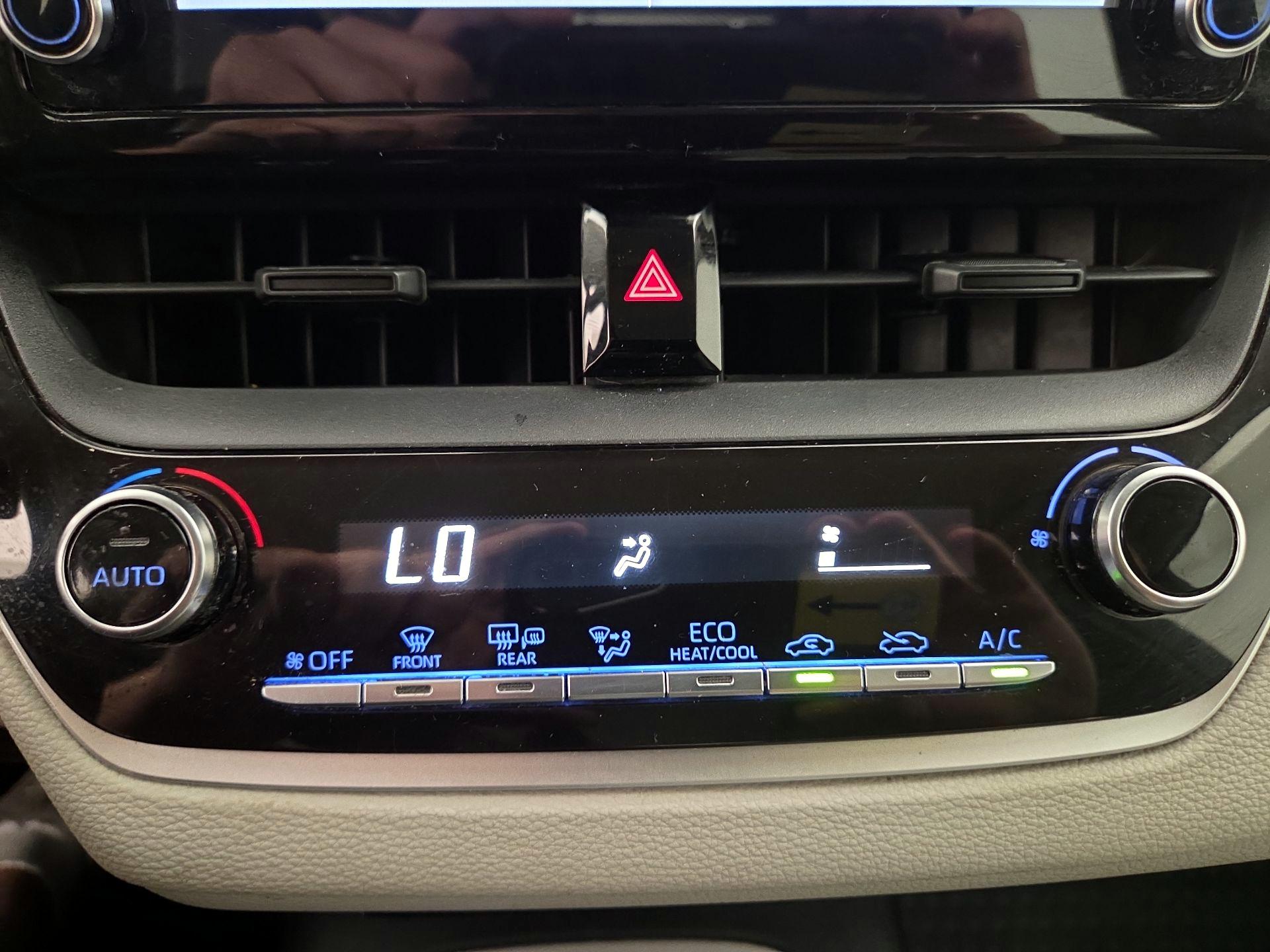 Thumbnail: 2020 Toyota Corolla - 16