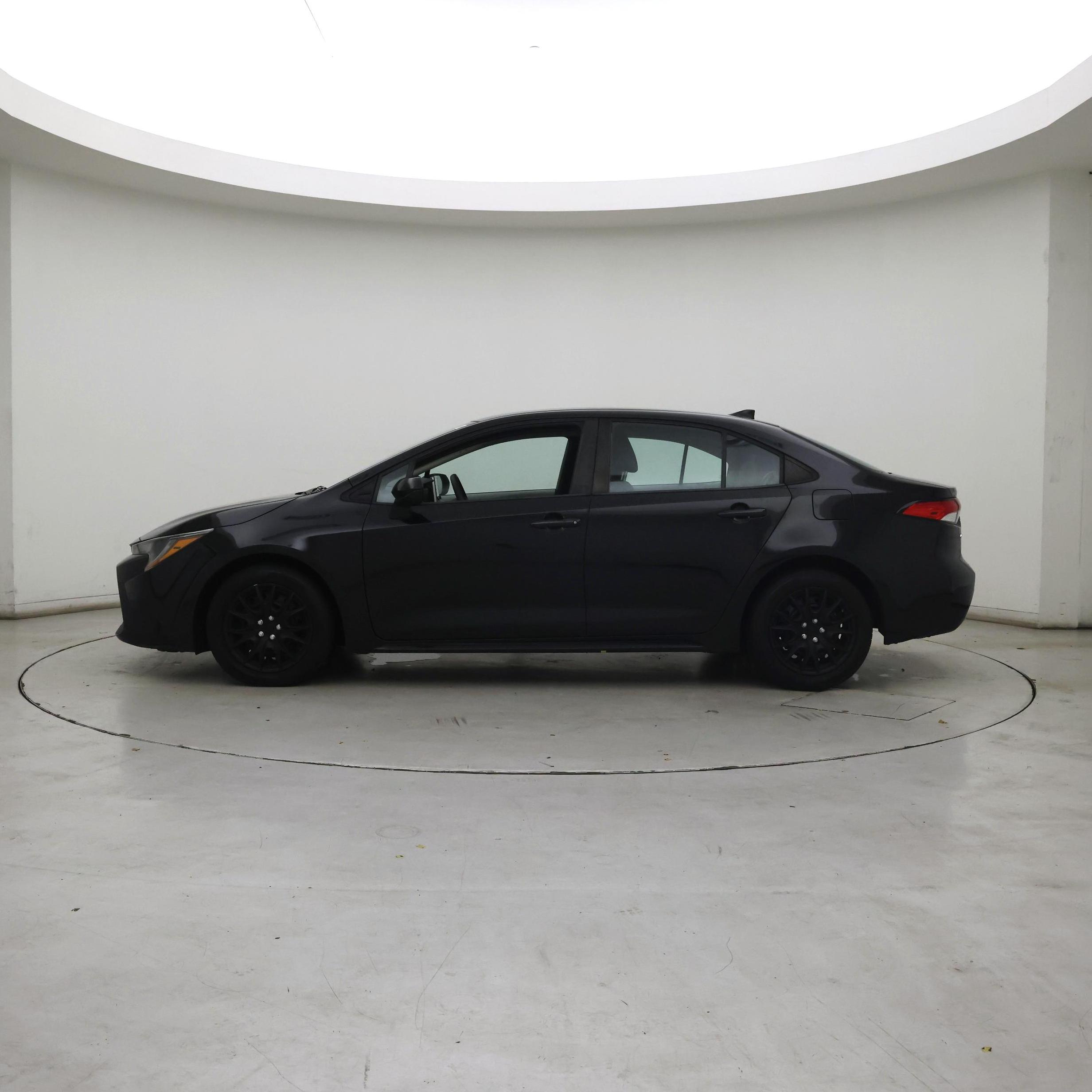 Thumbnail: 2020 Toyota Corolla - 3
