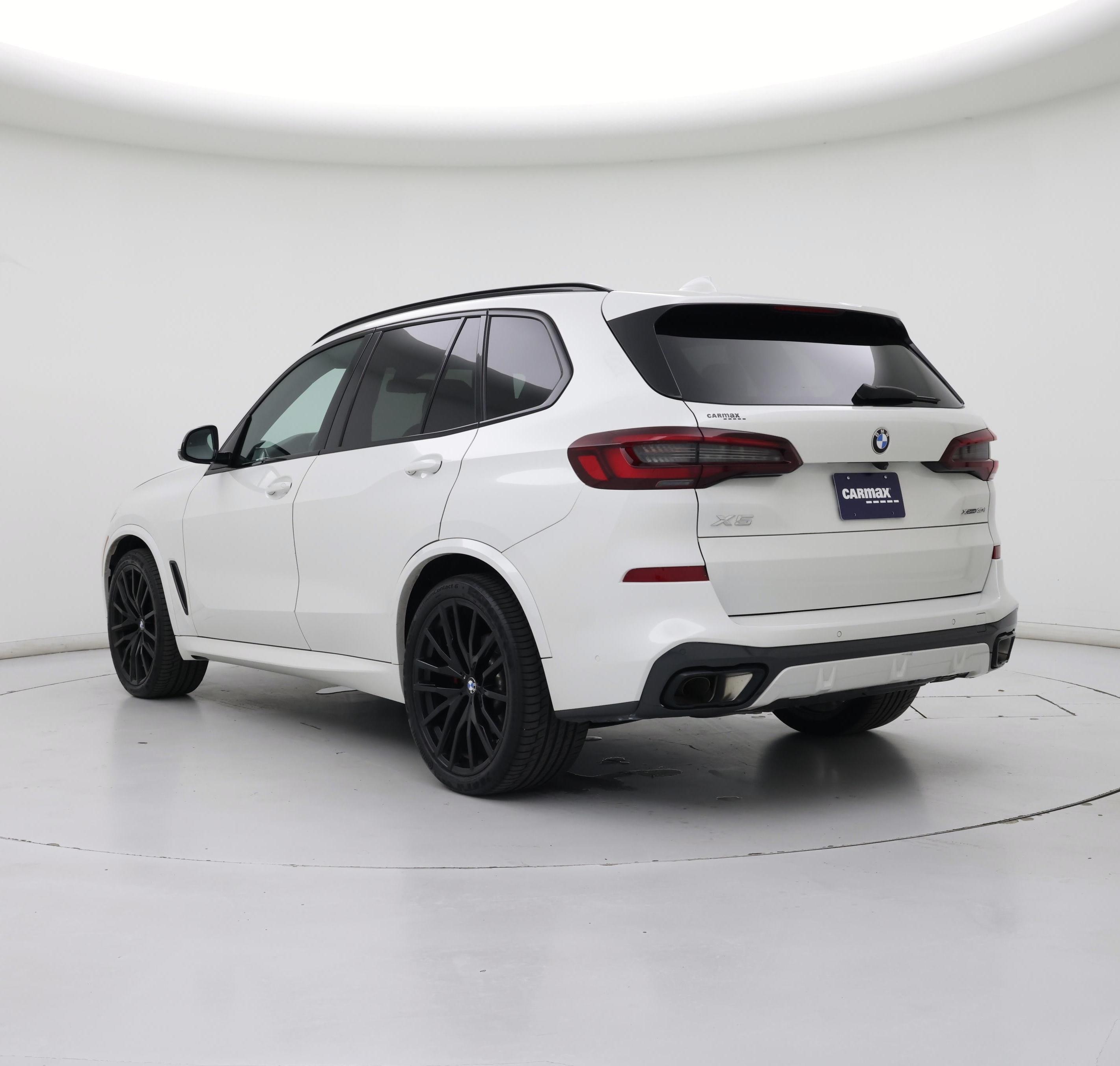 Thumbnail: 2022 BMW X5 - 2