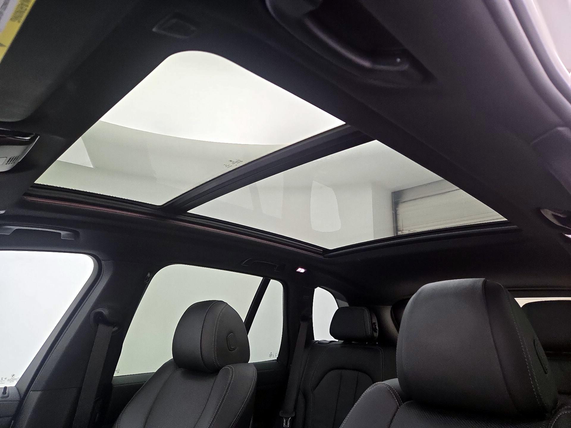 Thumbnail: 2022 BMW X5 - 20