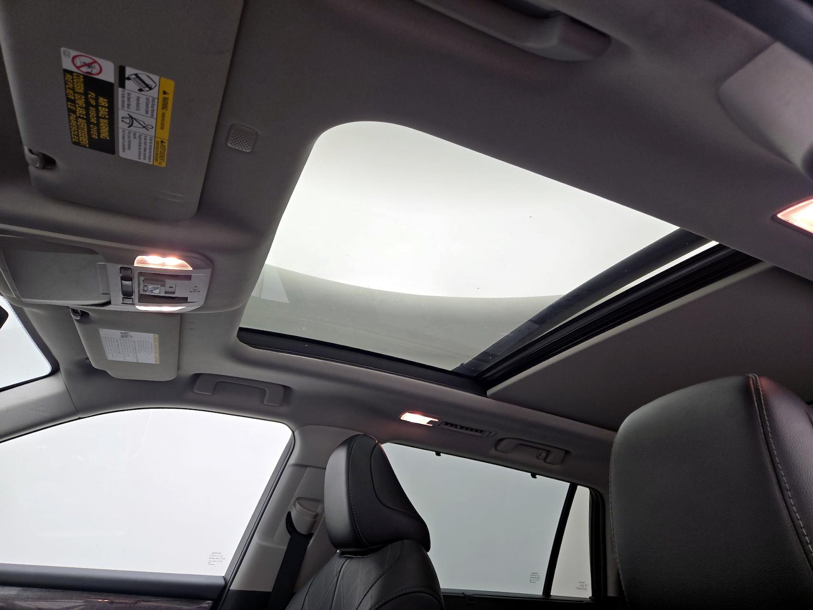 2021 Toyota Highlander Platinum - Photo 20