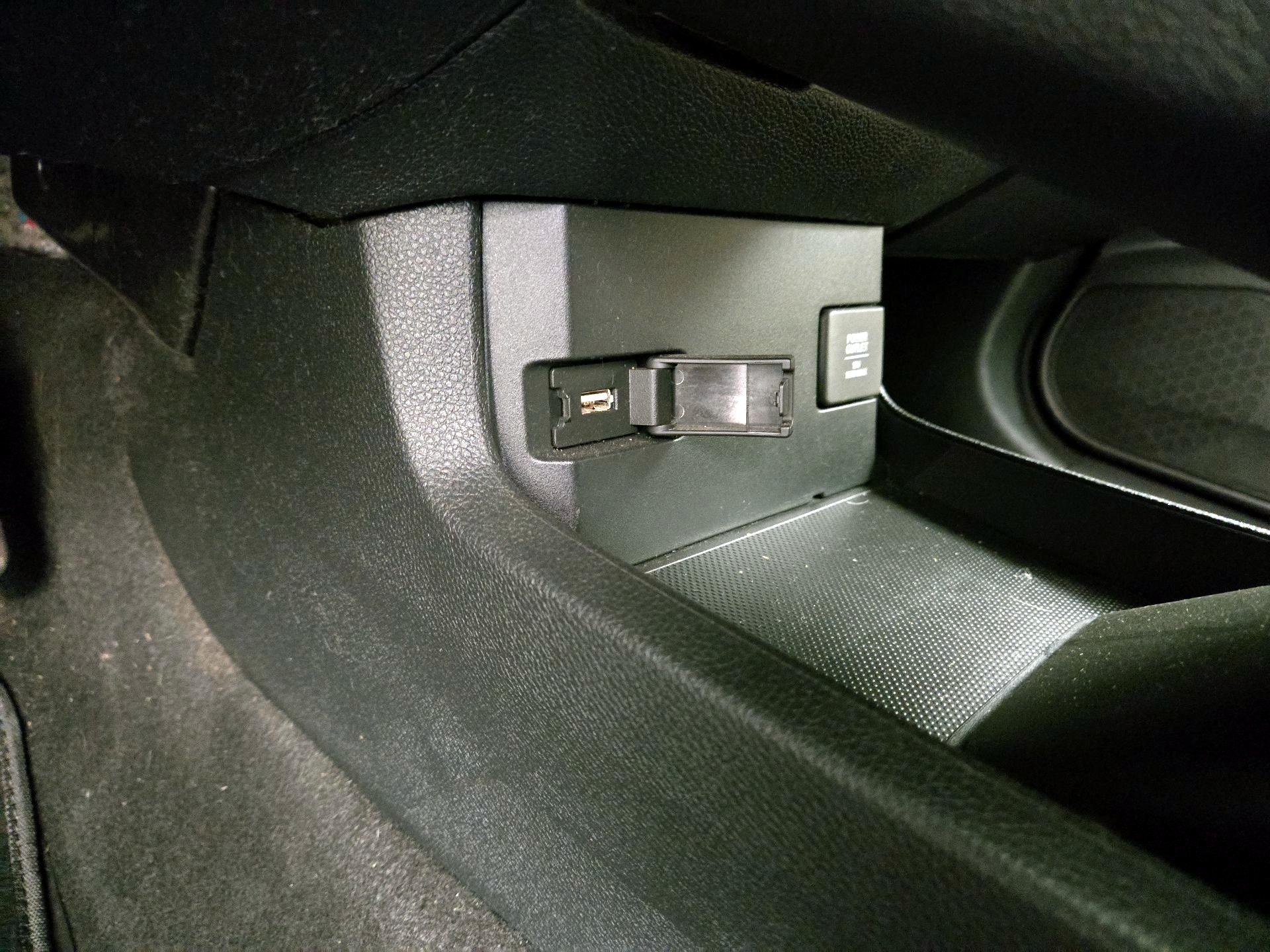 Thumbnail: 2016 Honda Civic - 17