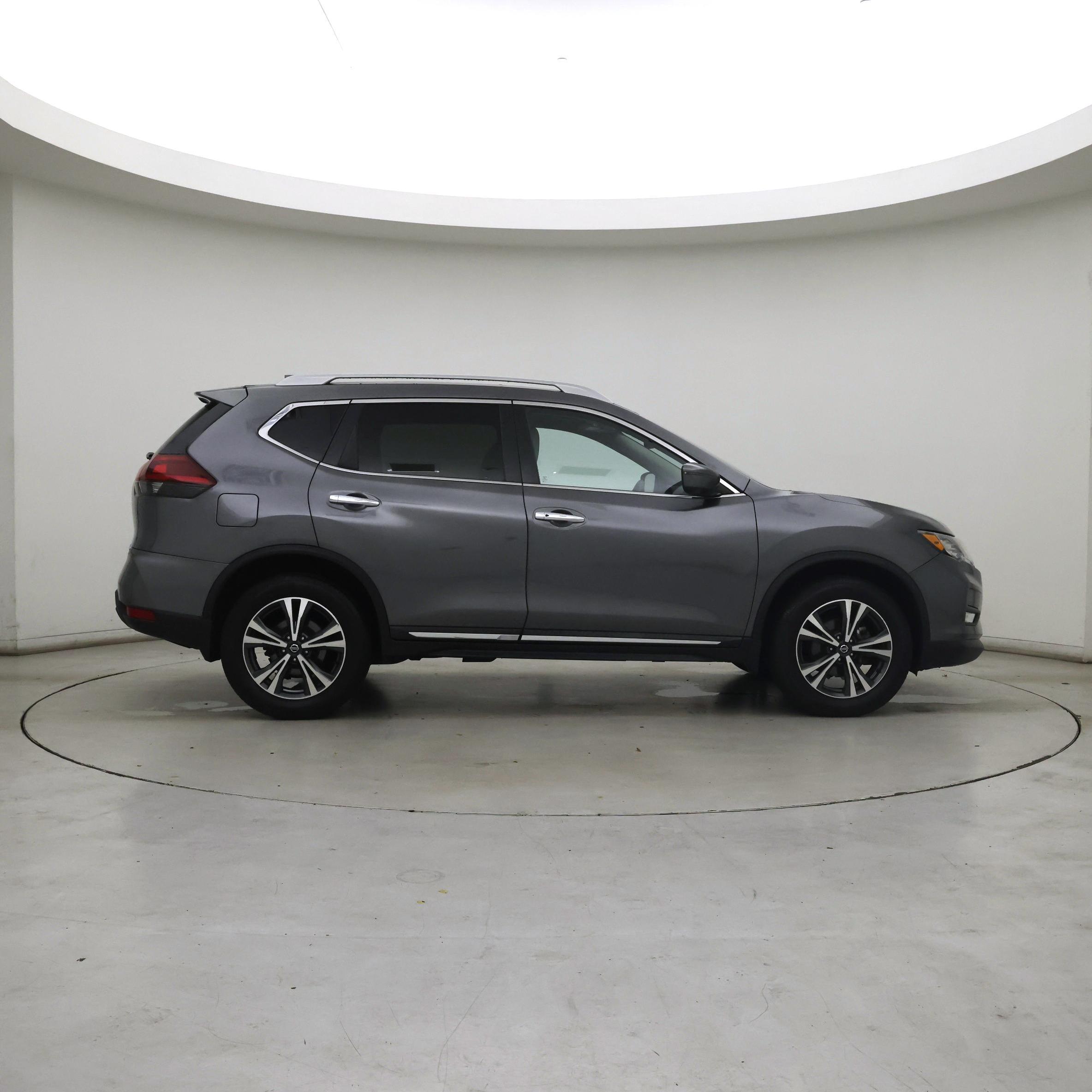 Thumbnail: 2018 Nissan Rogue - 7