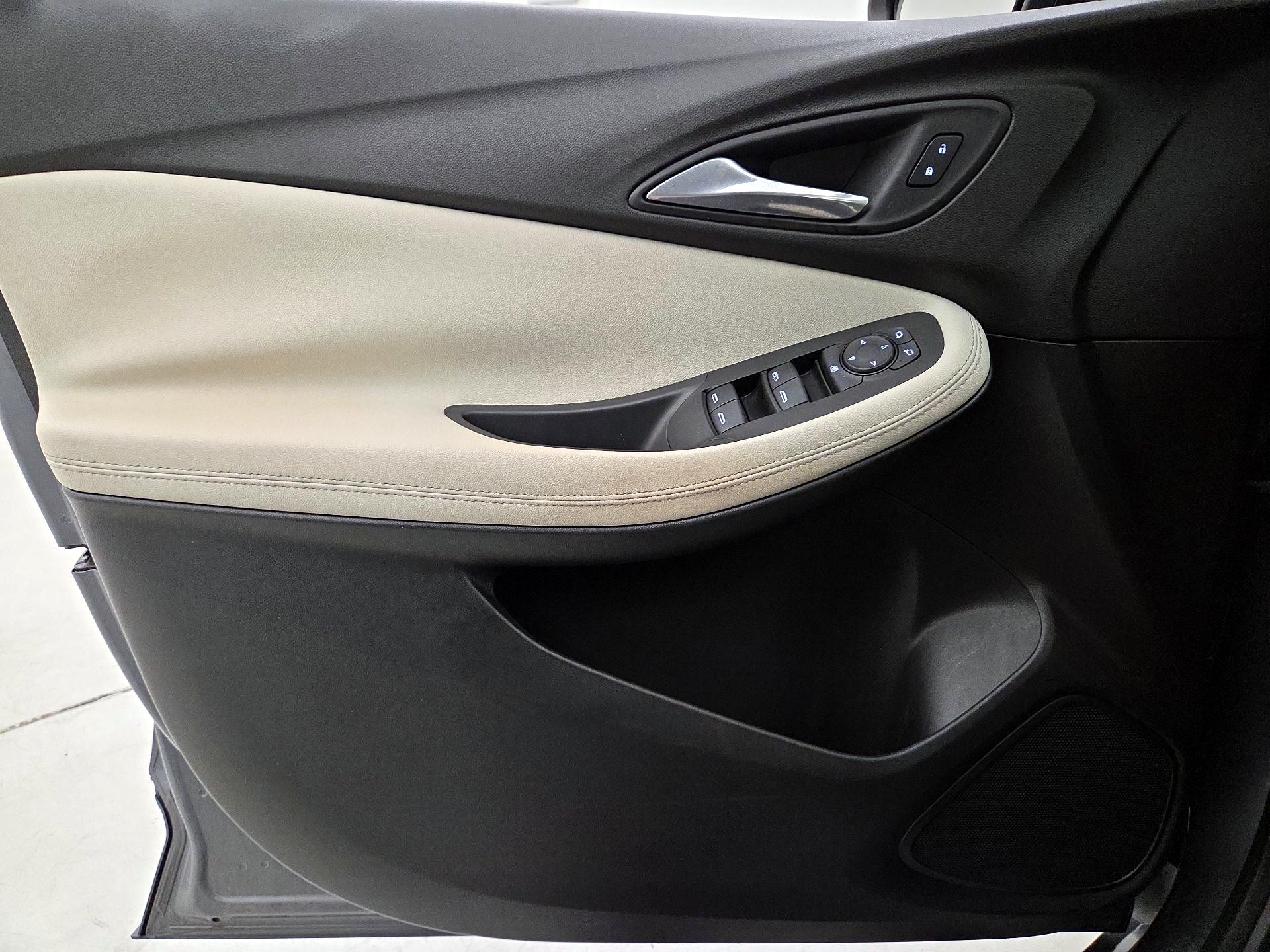 Thumbnail: 2020 Buick Encore GX - 12
