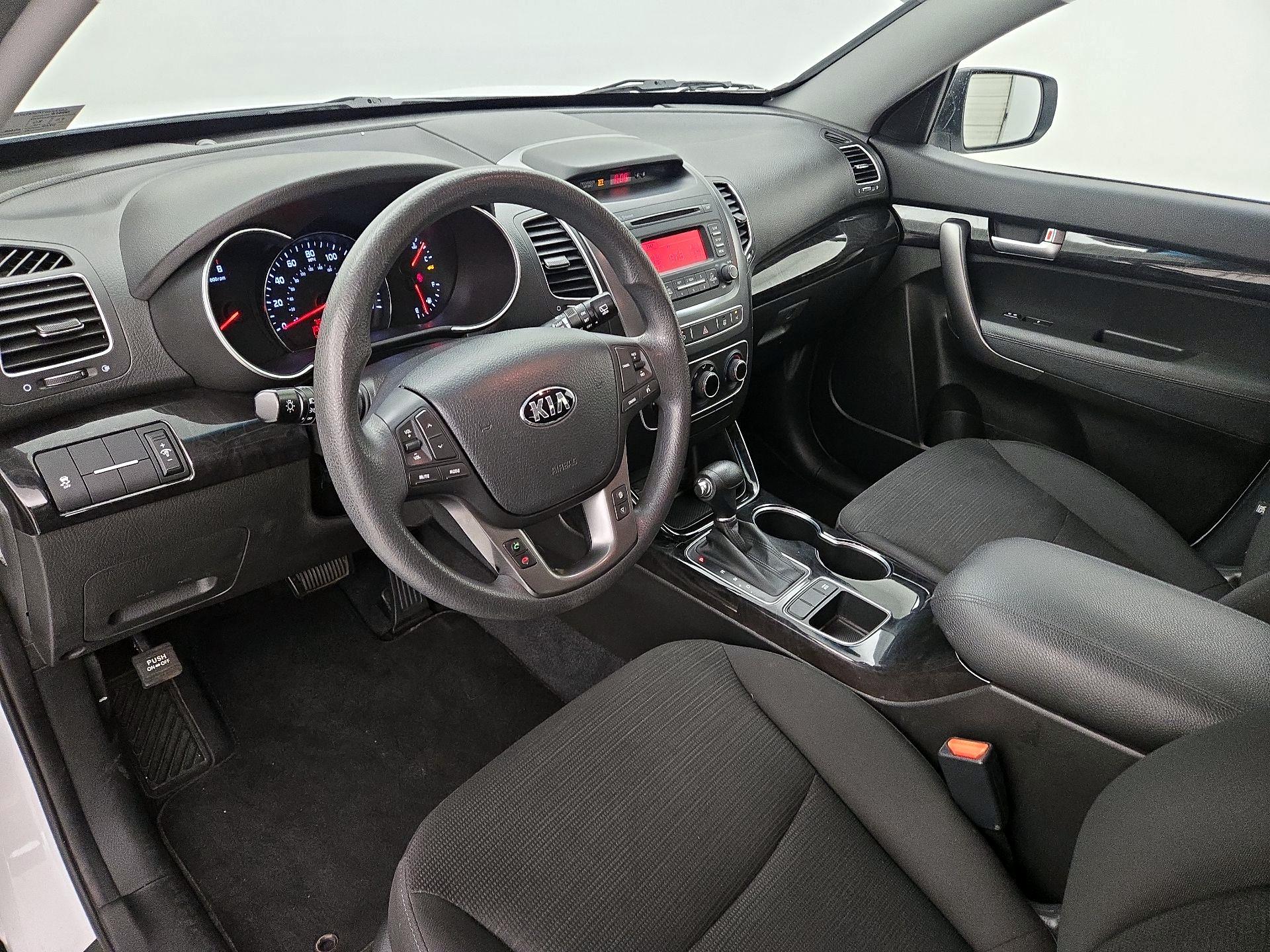 Thumbnail: 2015 Kia Sorento - 11