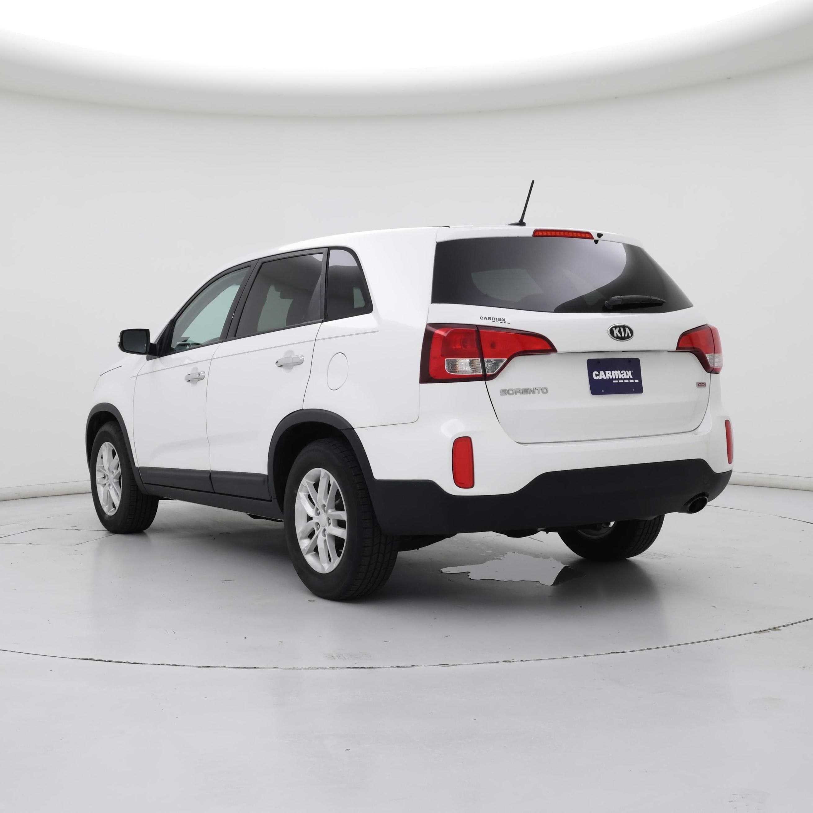 Thumbnail: 2015 Kia Sorento - 2