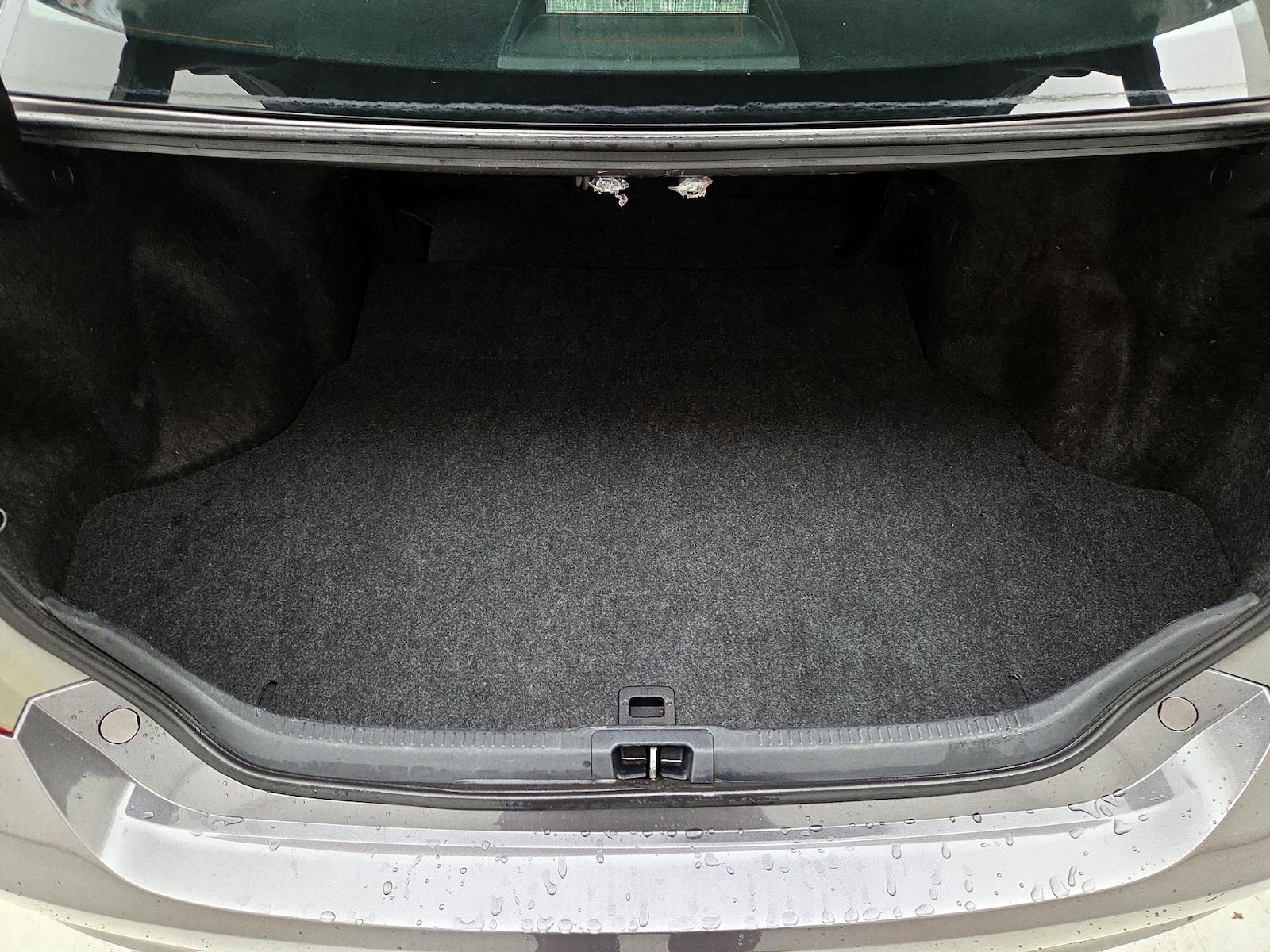 2015 Toyota Camry LE - Photo 19