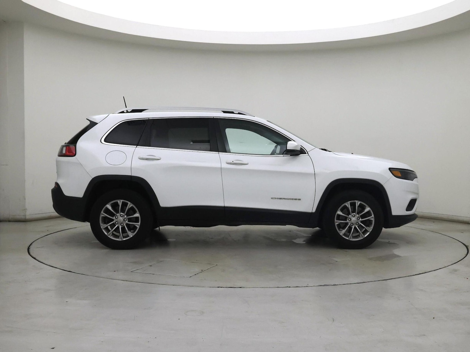 2019 Jeep Cherokee Latitude Plus - Photo 8