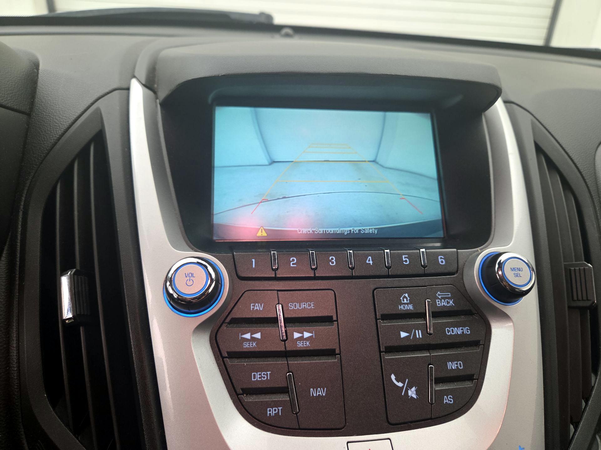 Thumbnail: 2016 Chevrolet Equinox - 13