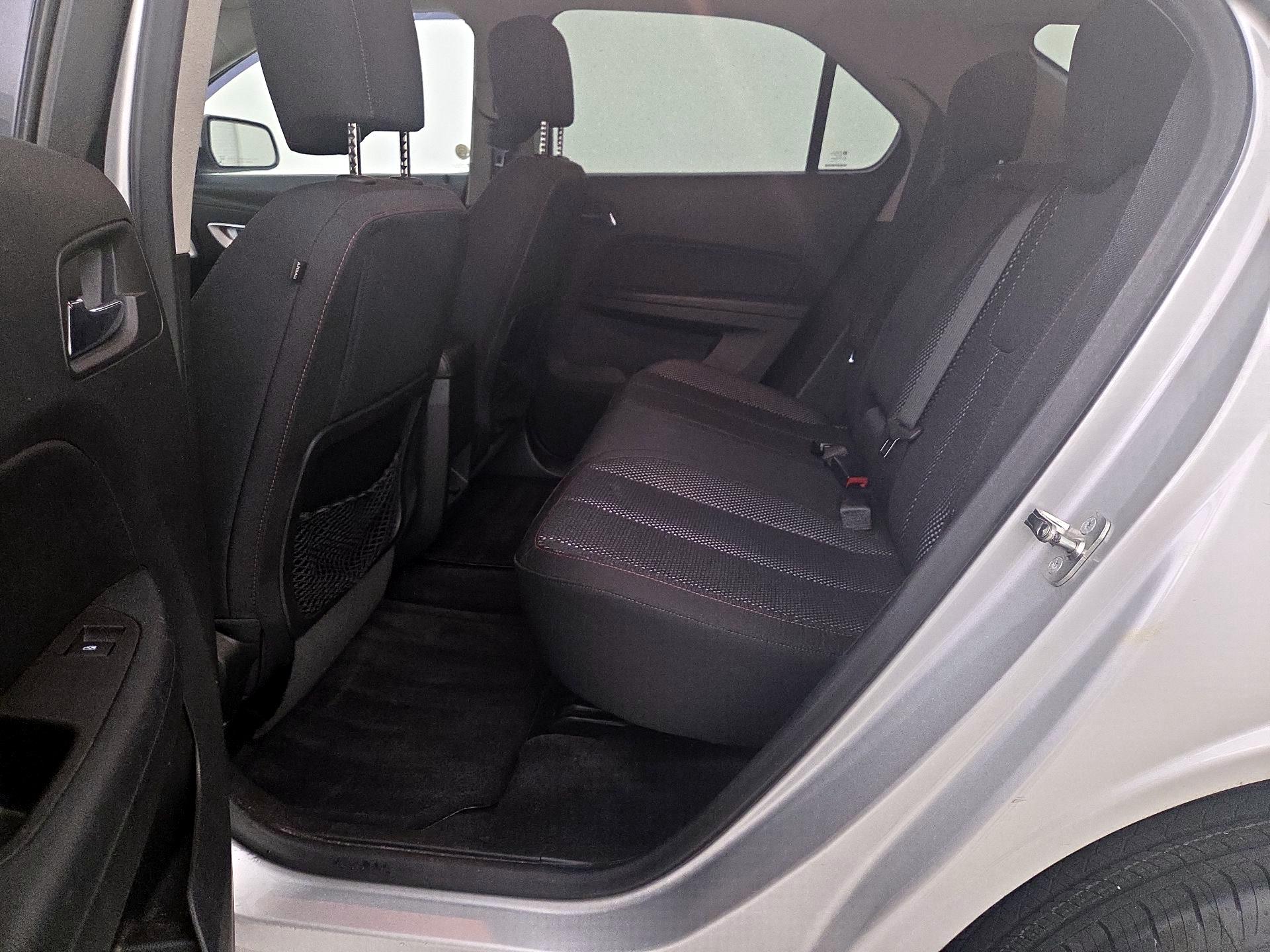 Thumbnail: 2016 Chevrolet Equinox - 17