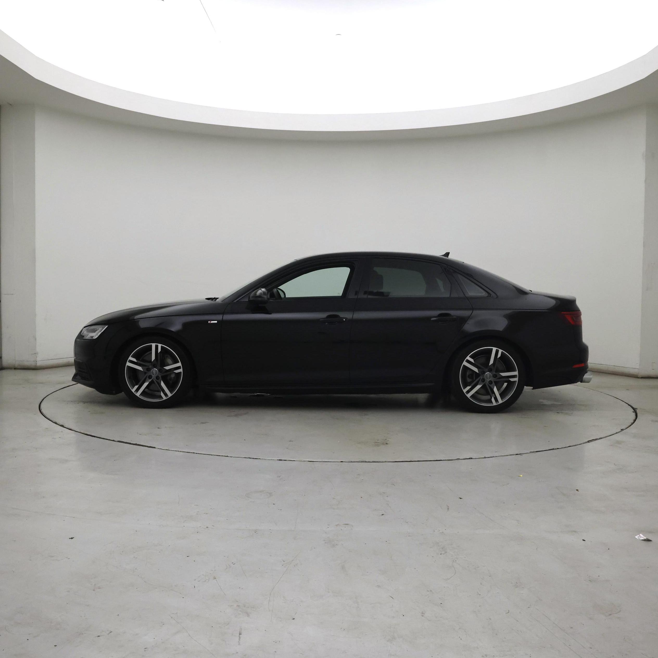 Thumbnail: 2018 Audi A4 - 3