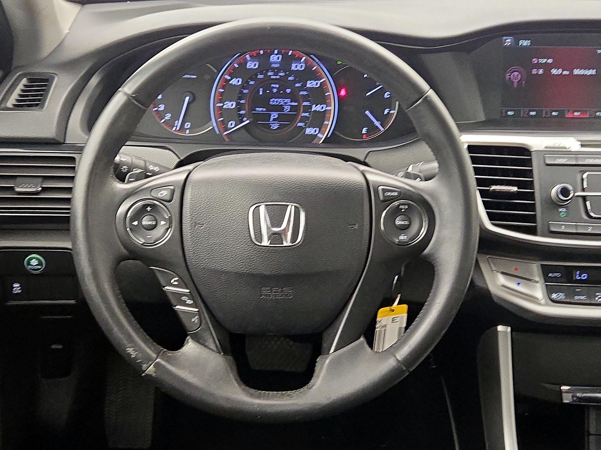 Thumbnail: 2015 Honda Accord - 10