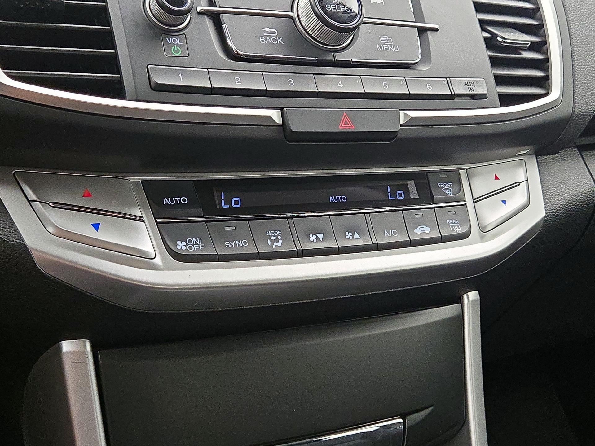 Thumbnail: 2015 Honda Accord - 16