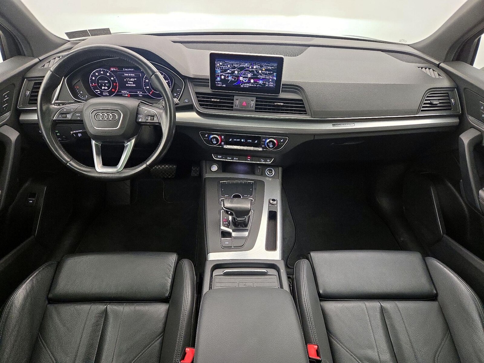 Apple CarPlay® & Android Auto™