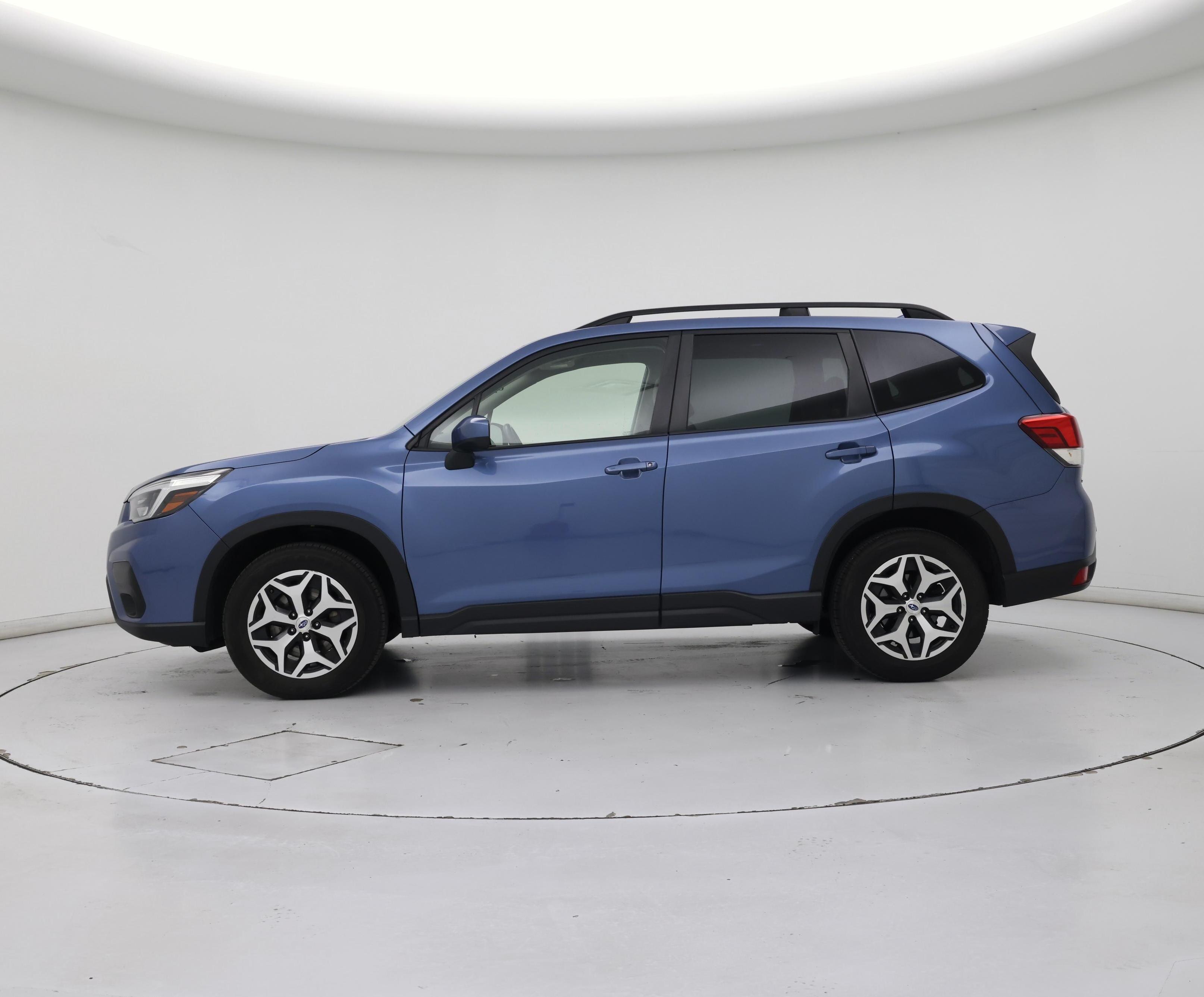Thumbnail: 2021 Subaru Forester - 3