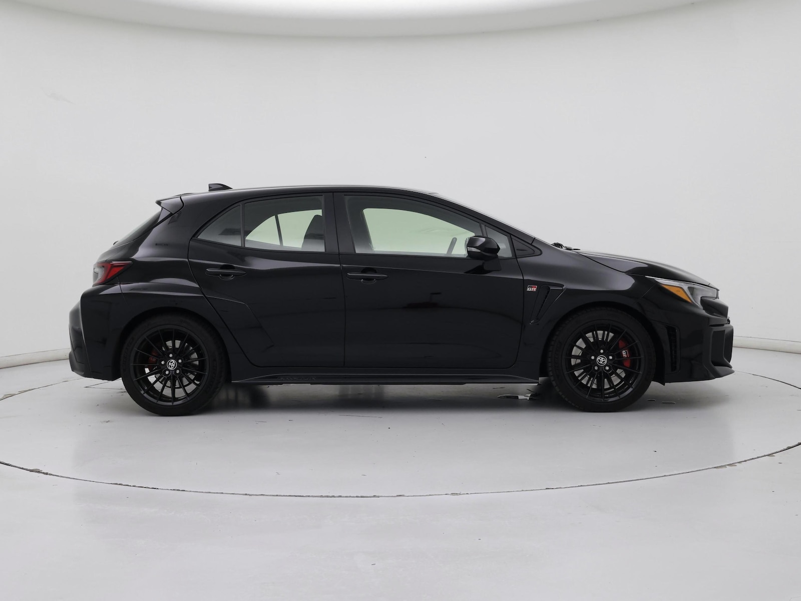 2025 Toyota GR Corolla Core - Photo 8